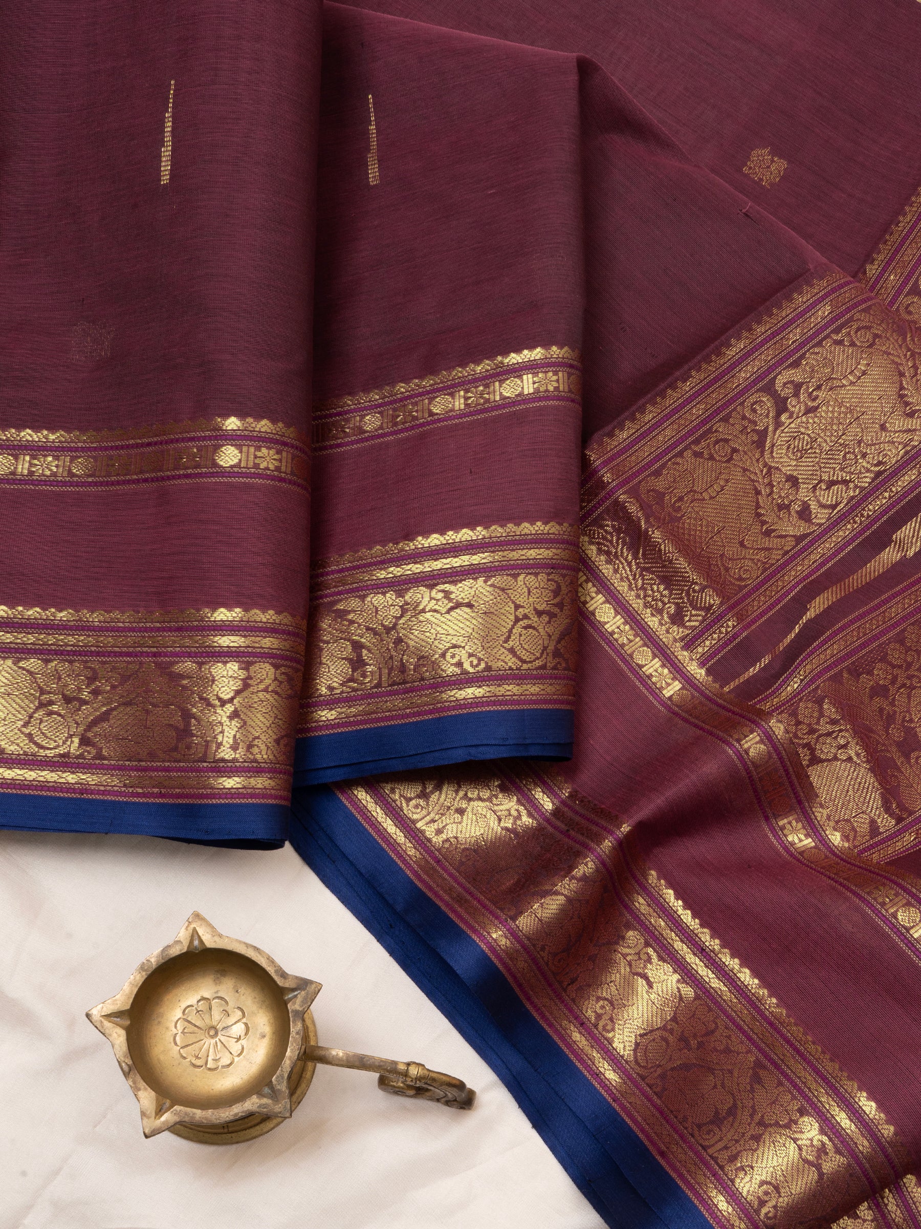 Paaku centre corner butta pallu / Silk Cotton Saree CLSA5977