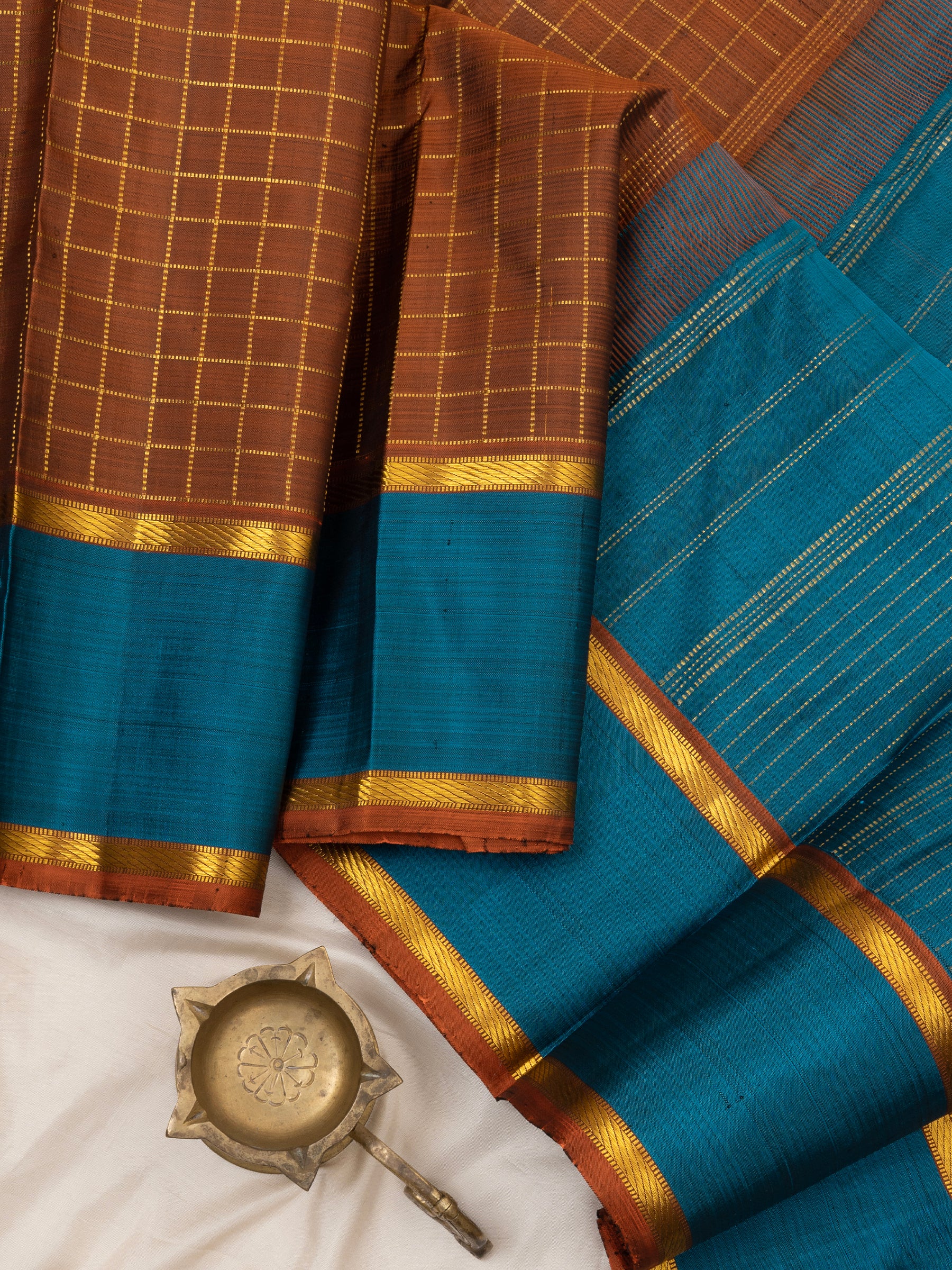 Rust with blue : Arani Silk Saree CLSA6113
