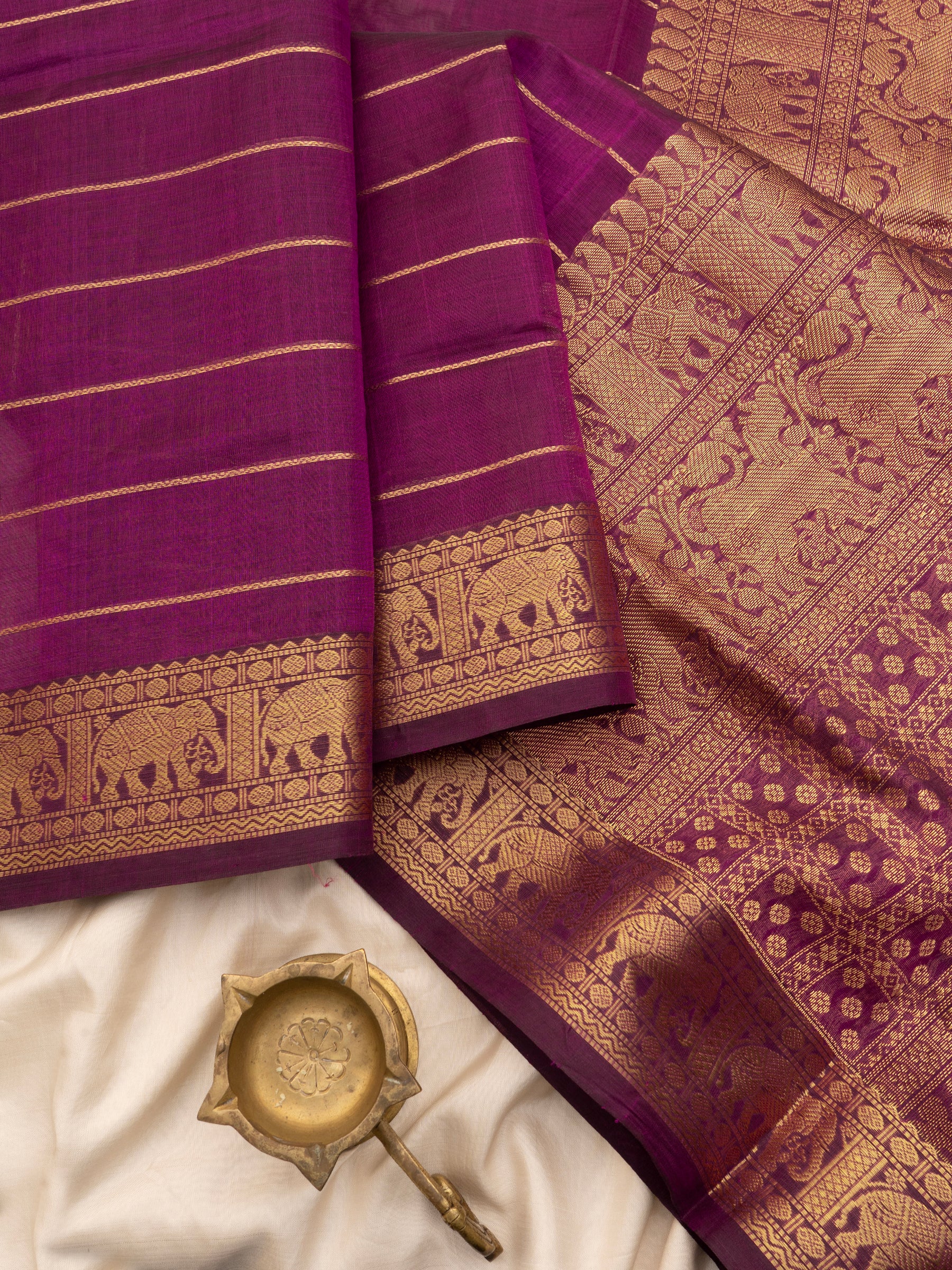 Pinkish magenta veldhari / Silk Cotton Saree CLSA6590