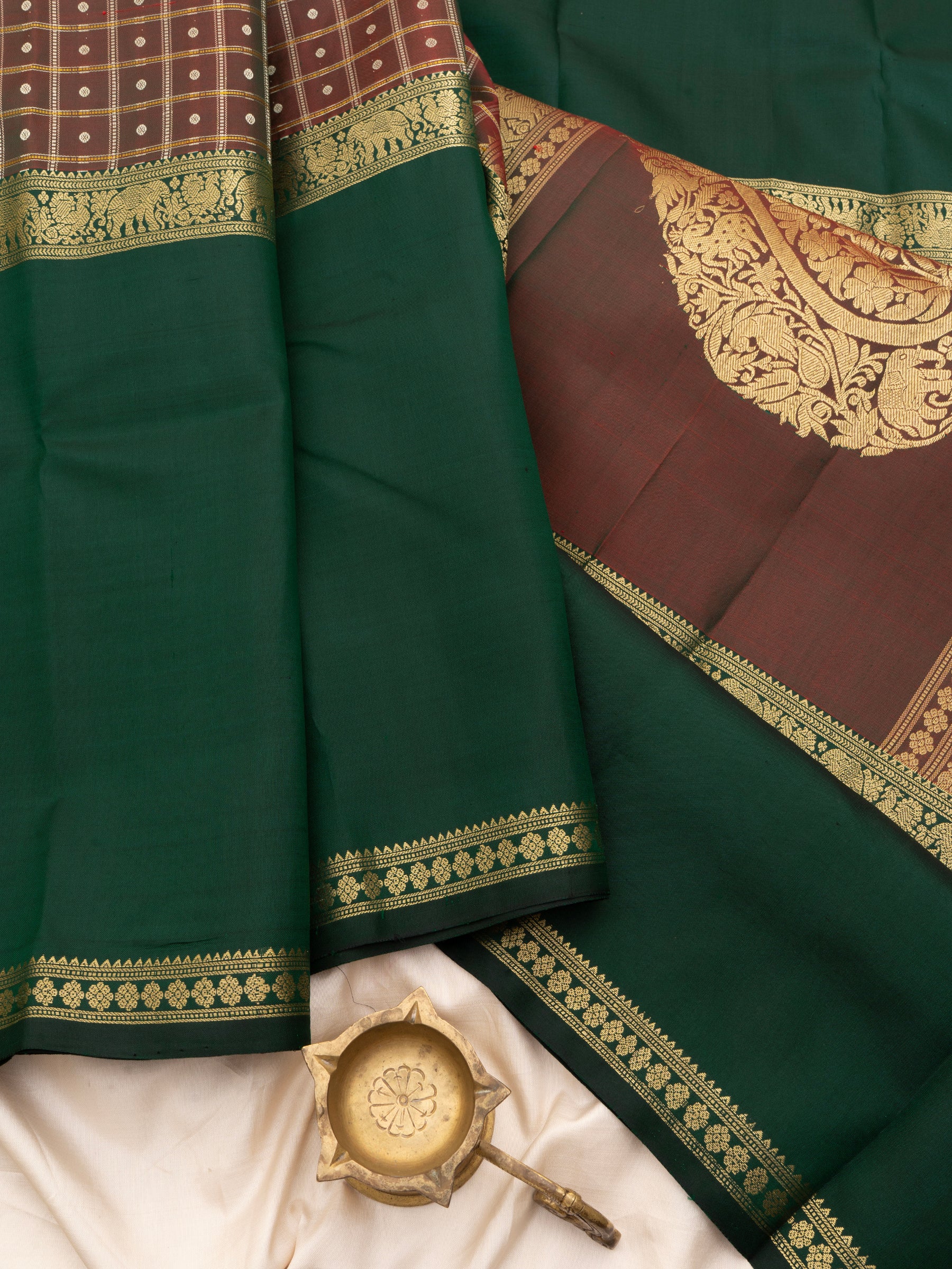 Mubbagam maanthulir lakshambutta/ Special Edition Silk CLSA6945