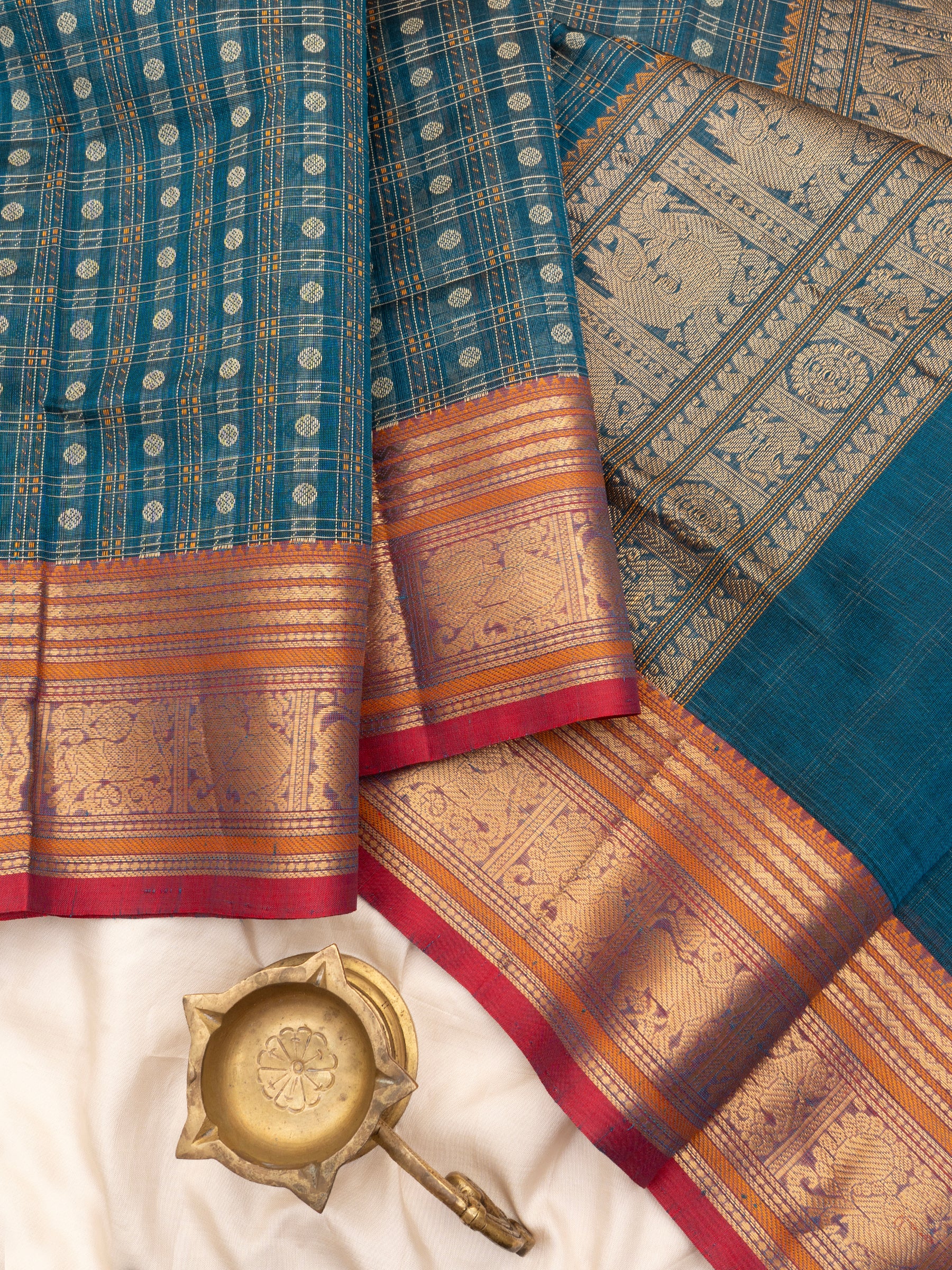 Rama green lakshambutta butta special pallu/ Silk Cotton Saree CLSA7280