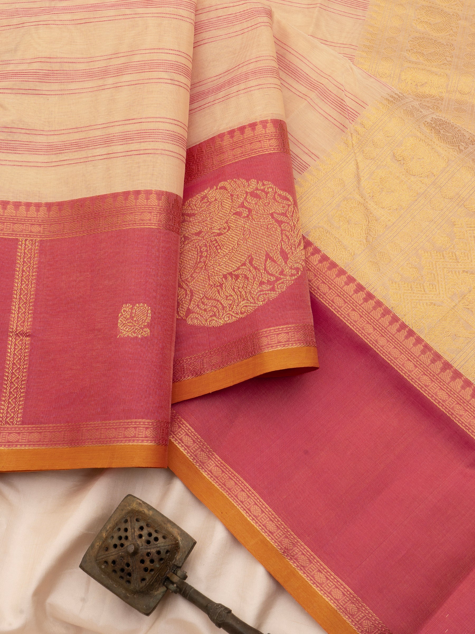 Sandal and pink stripes / Silk Cotton Saree CLSA8014