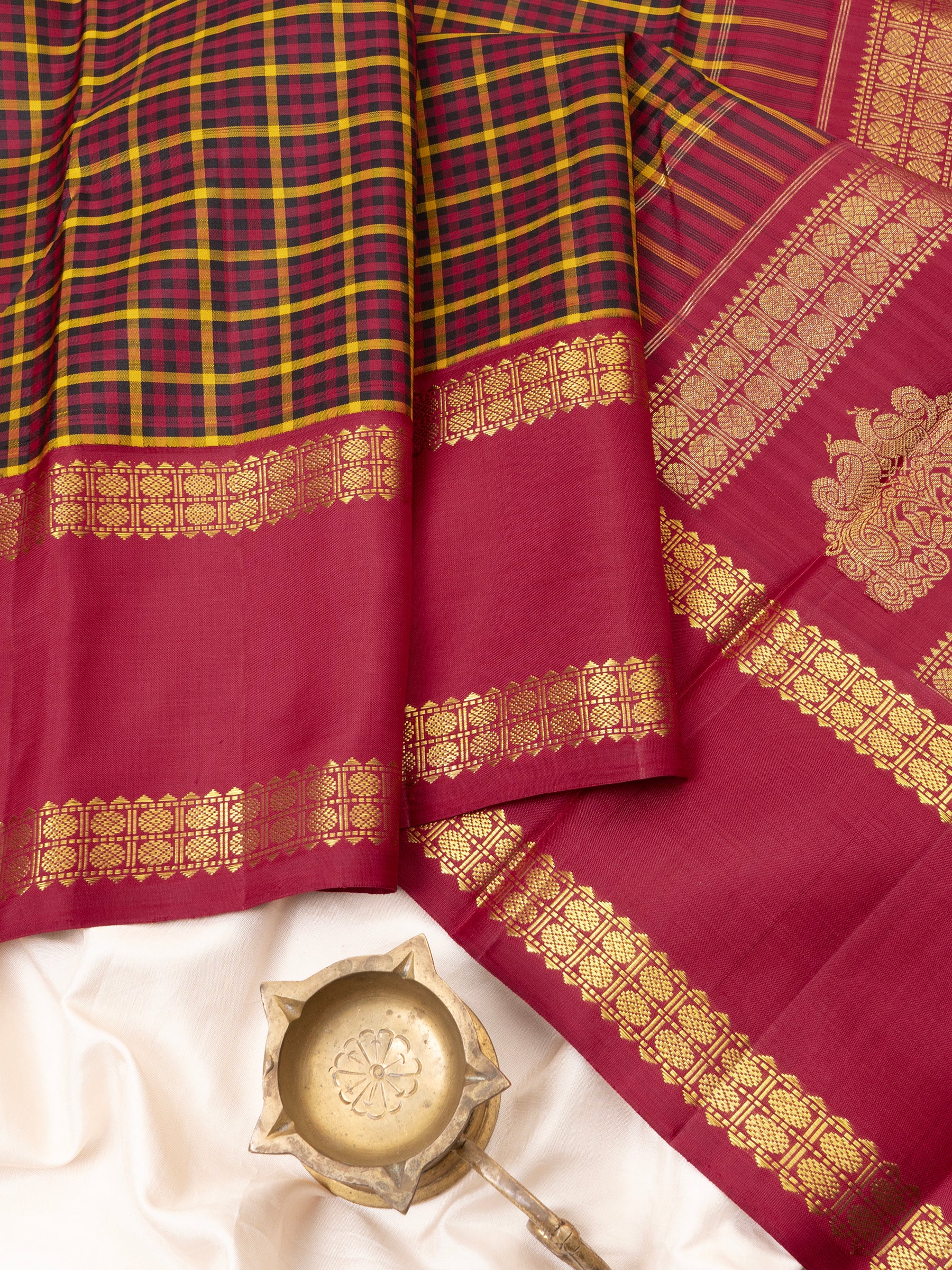 Vaijayanthi mala Kattam Korvai /Arani Silk Saree CLSA8032