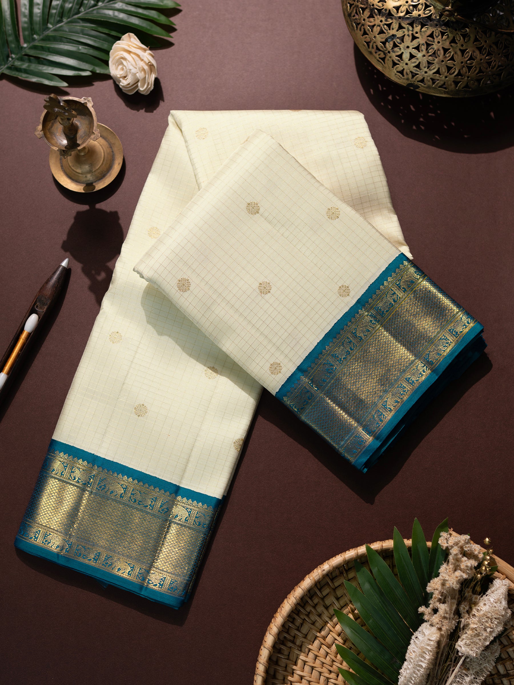 Off white Zari checks turquoise border Kanjipuram Silk Saree CLSA8047