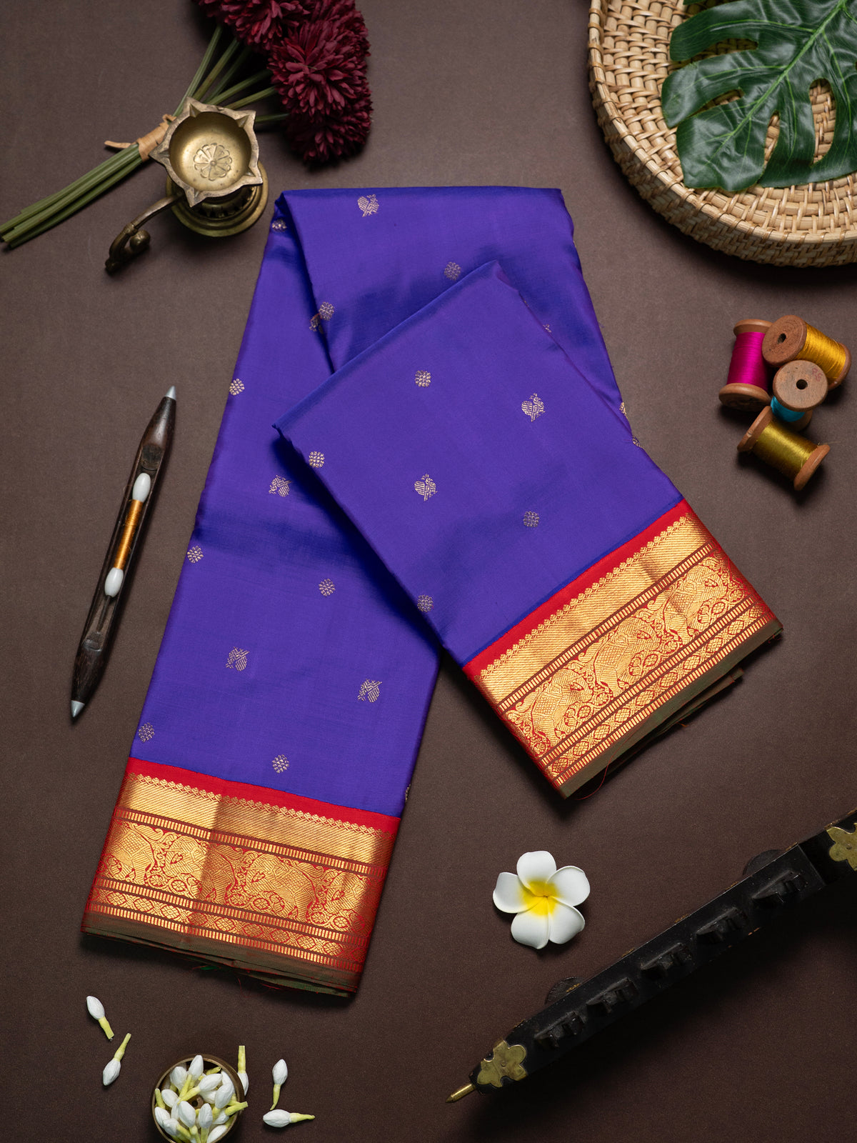 Ink blue and red kai korvai/ Kanjipuram Silk Saree CLSA8050