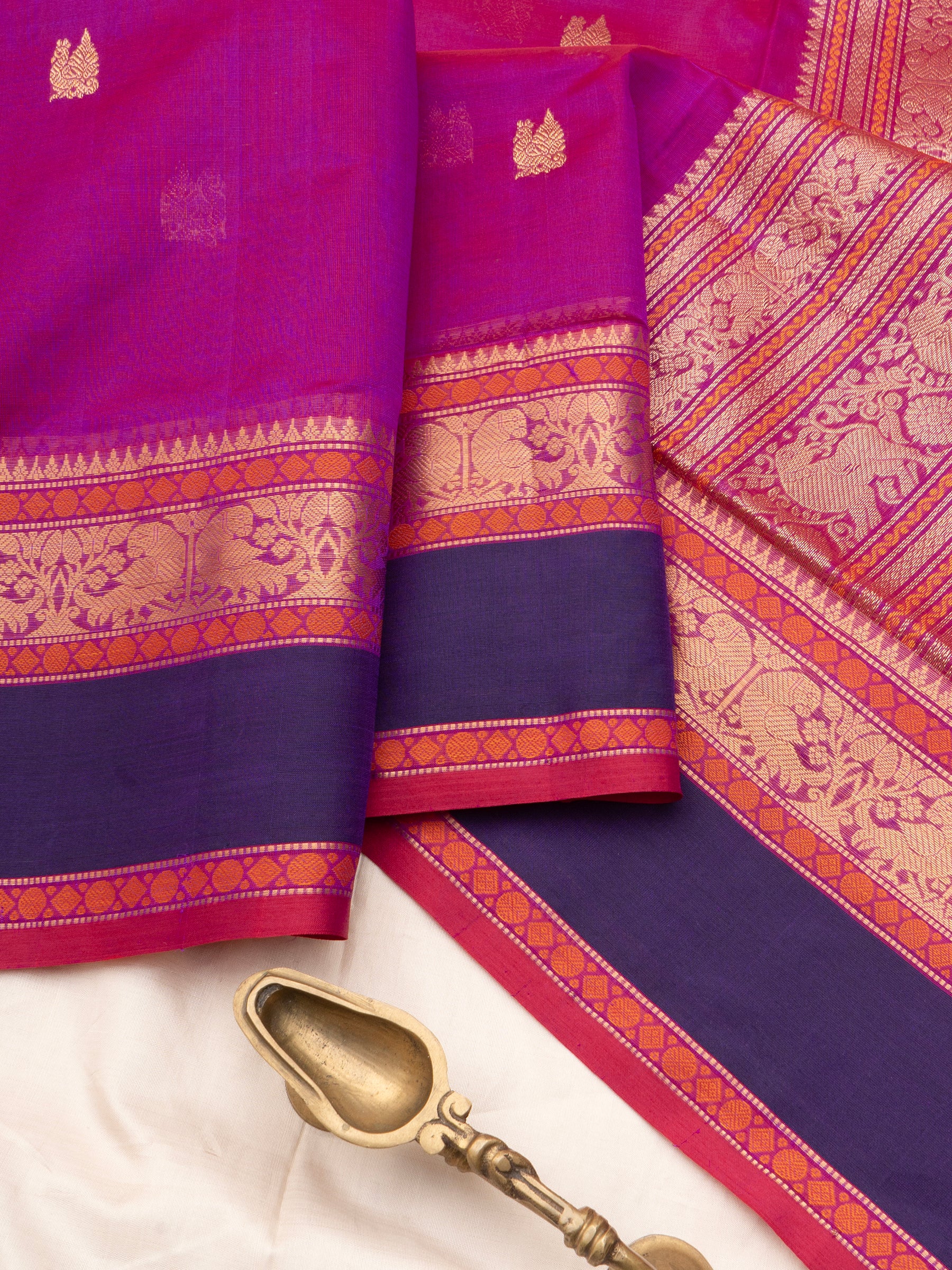 Magenta pink unique pallu / Silk Cotton CLSA9554