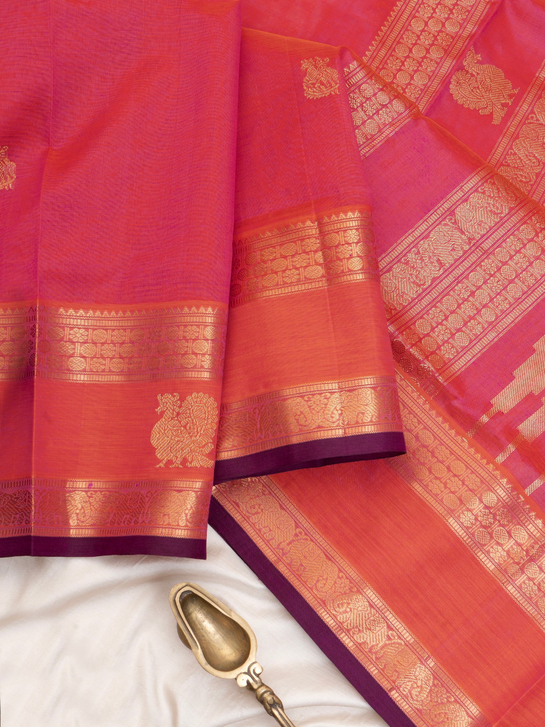Pinkish orange rettapet border annam butta/ Silk Cotton Saree CLSA9561