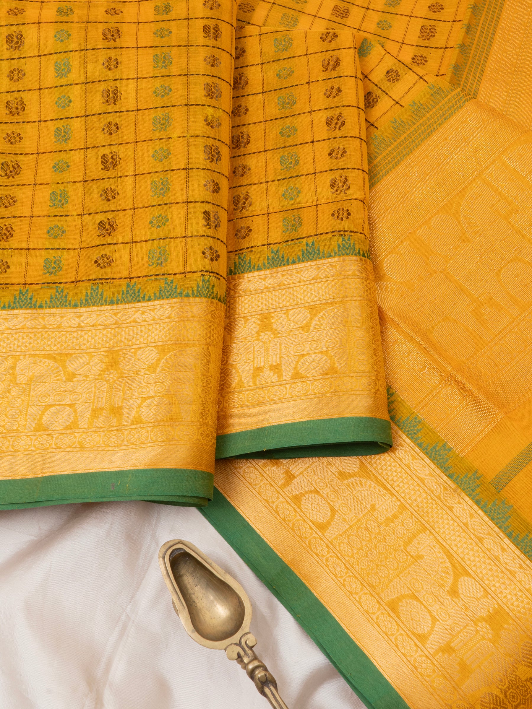 Yellow kattam butta / Silk Cotton Saree CLSA9728