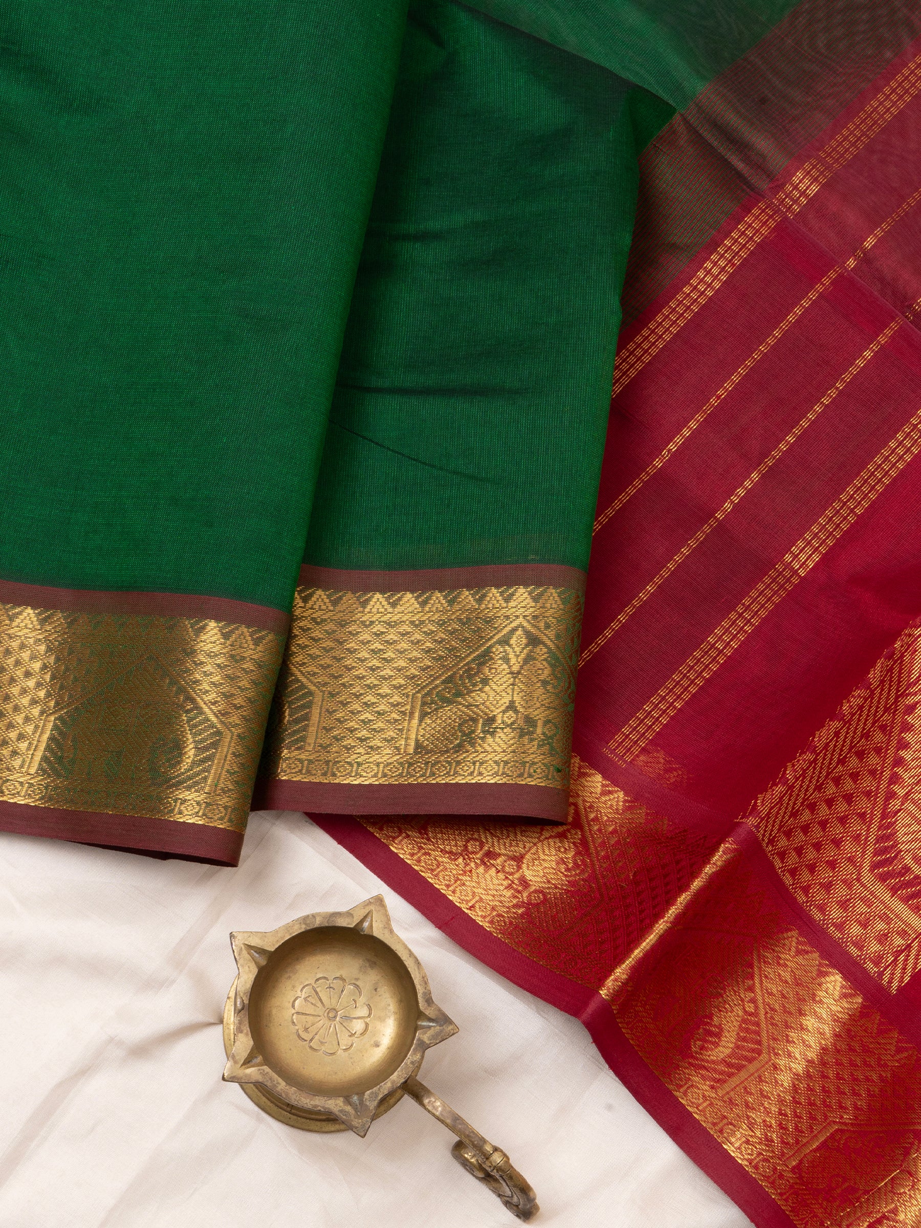 Green and araku / Silk Cotton Saree CLSA6041