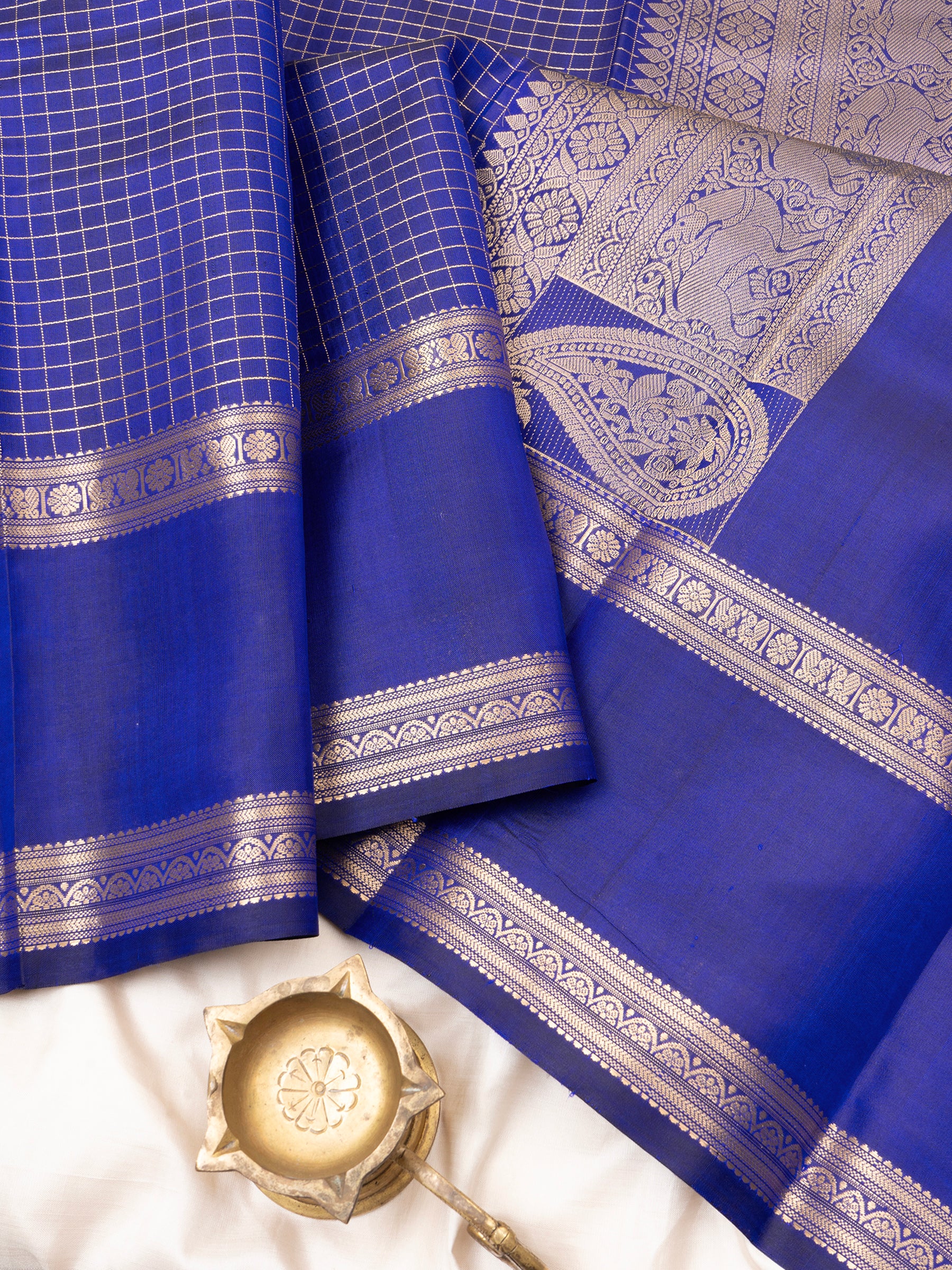 Ink blue rettapet and kamadenu exclusive pallu / special edition kanjipuram silk CLSA5323
