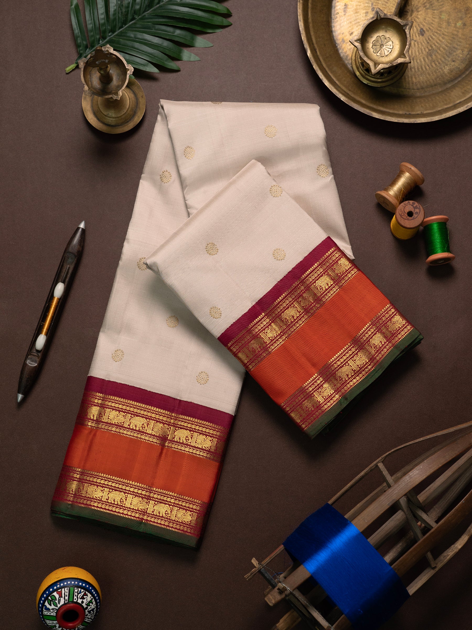 Cream retta pet korvai  Kanjipuram Silk Saree CLSA10373