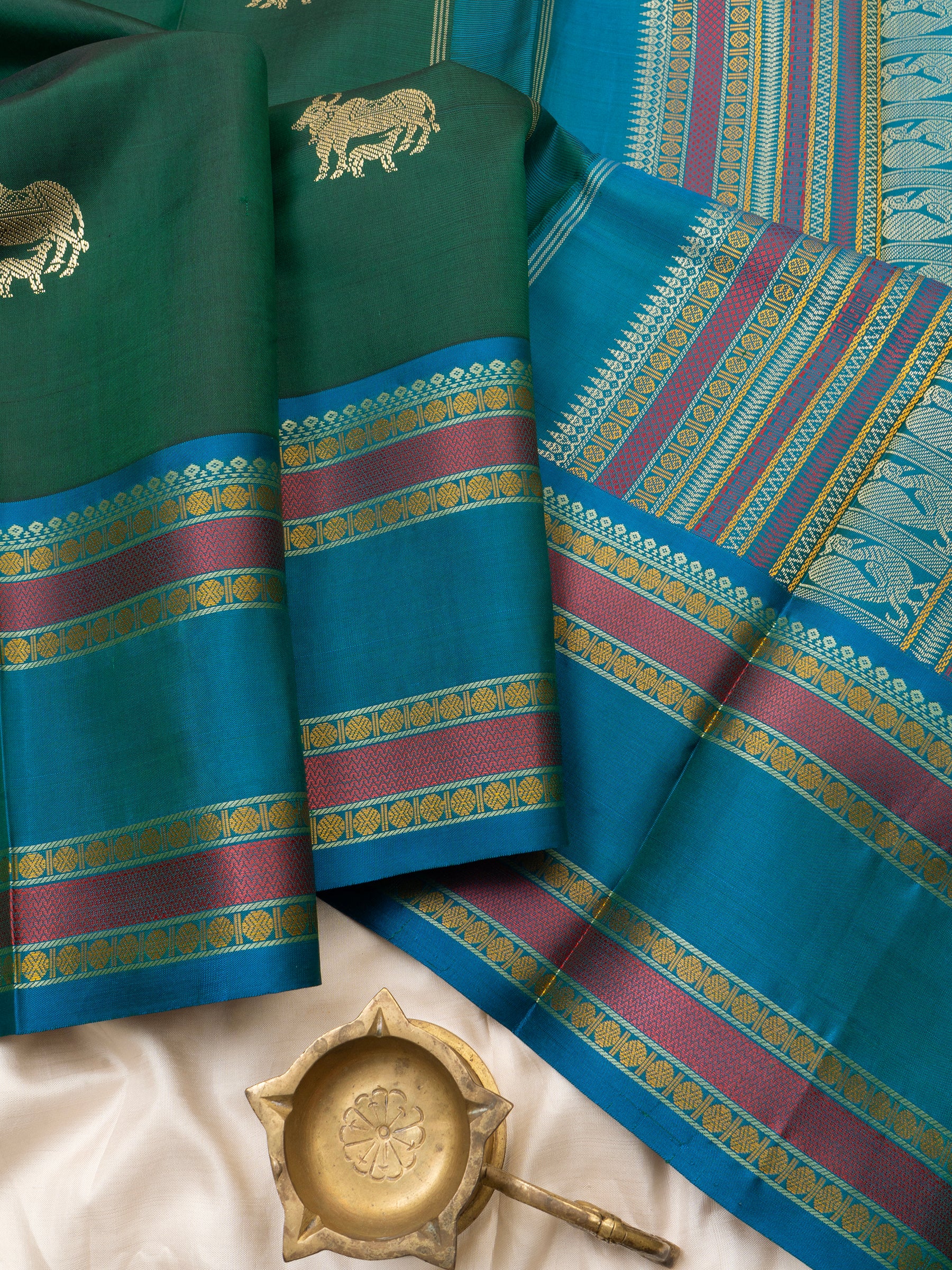Green komatha butta/special edition kanjipuram silk CLSA2747
