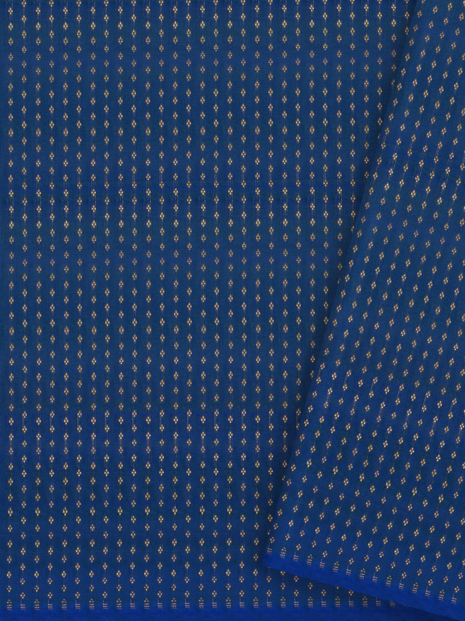 Mayilkazhuthu zari butta / Blouse fabric