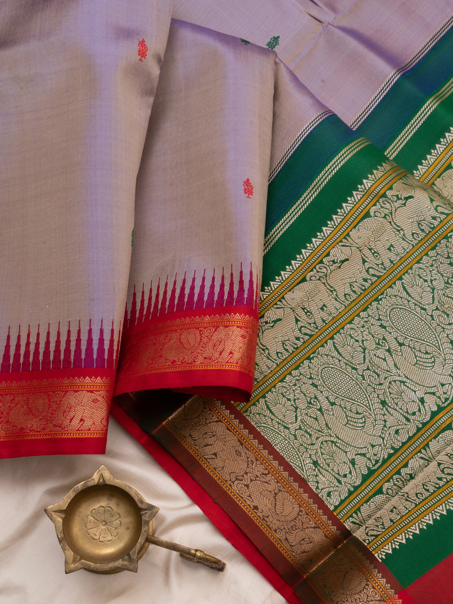 Greyish purple ganga jamuna border and double color pallu/special edition kanjipuram silk CLSA3970