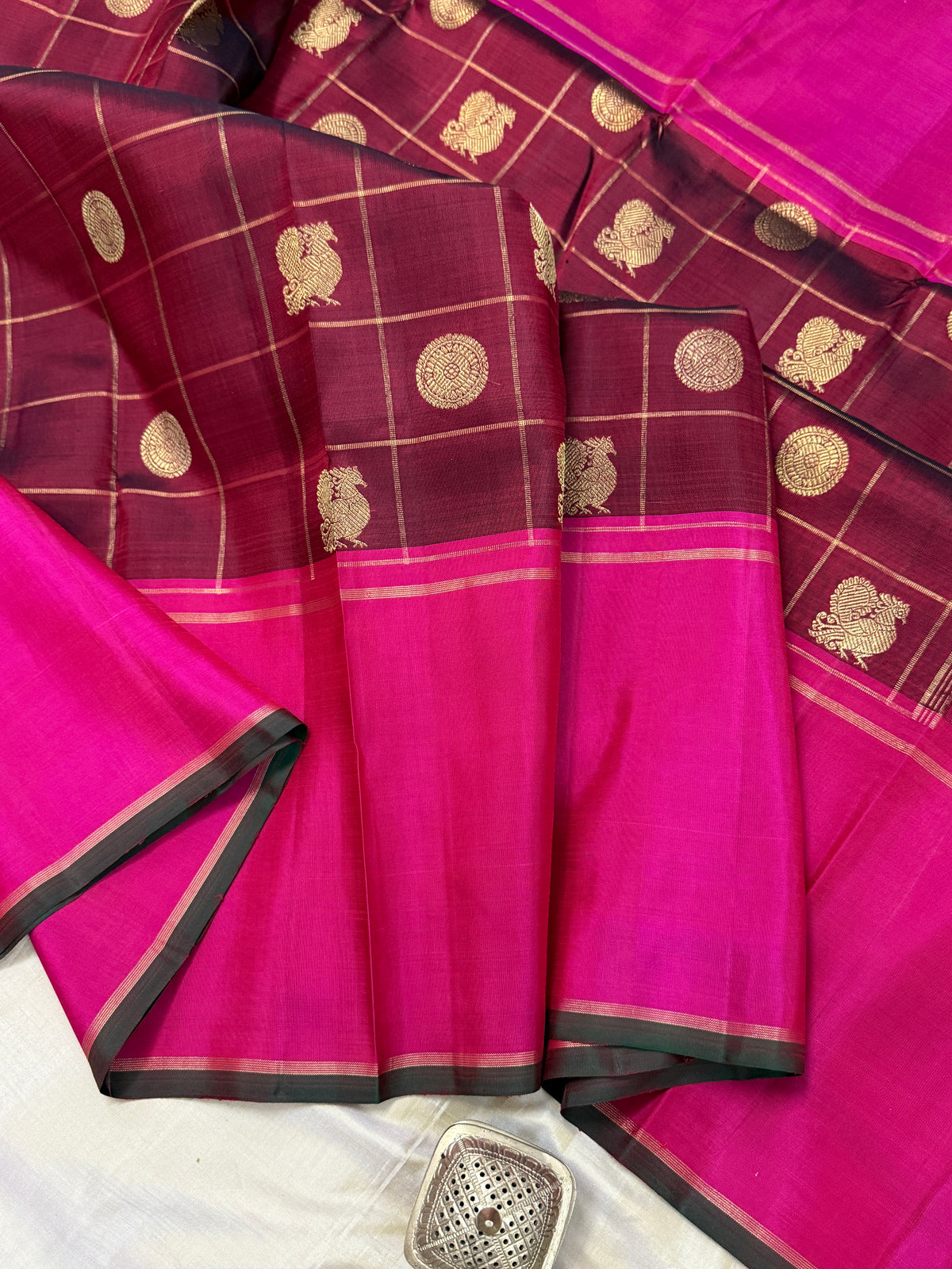 Maroon with long border Pure Zari Annam chakram Kattam butta /kanjipuram silk saree