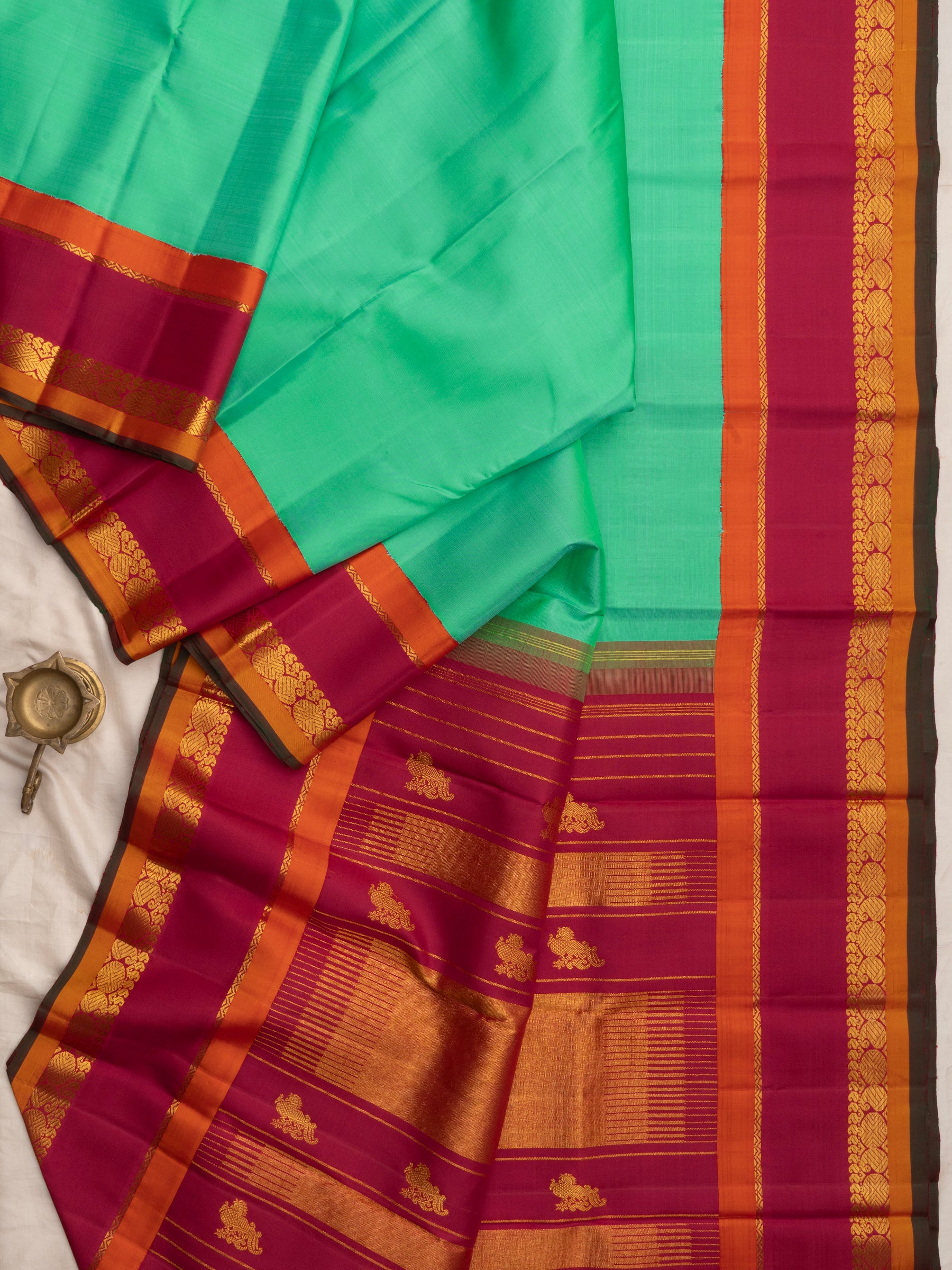 Bright green and araku unique border / Arani Silk CLSA10063