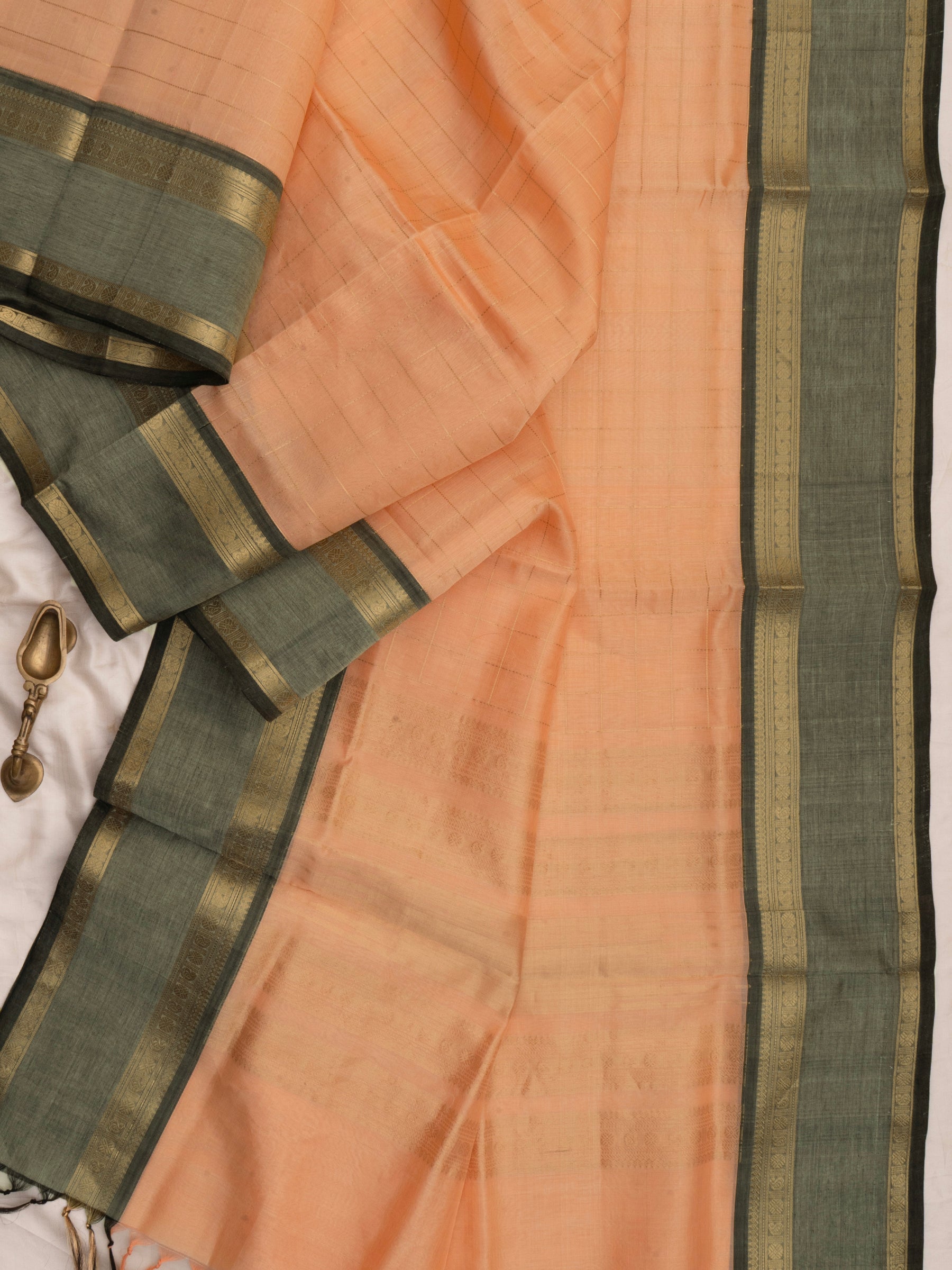Peach kattam / Silk Cotton Saree CLSA10185