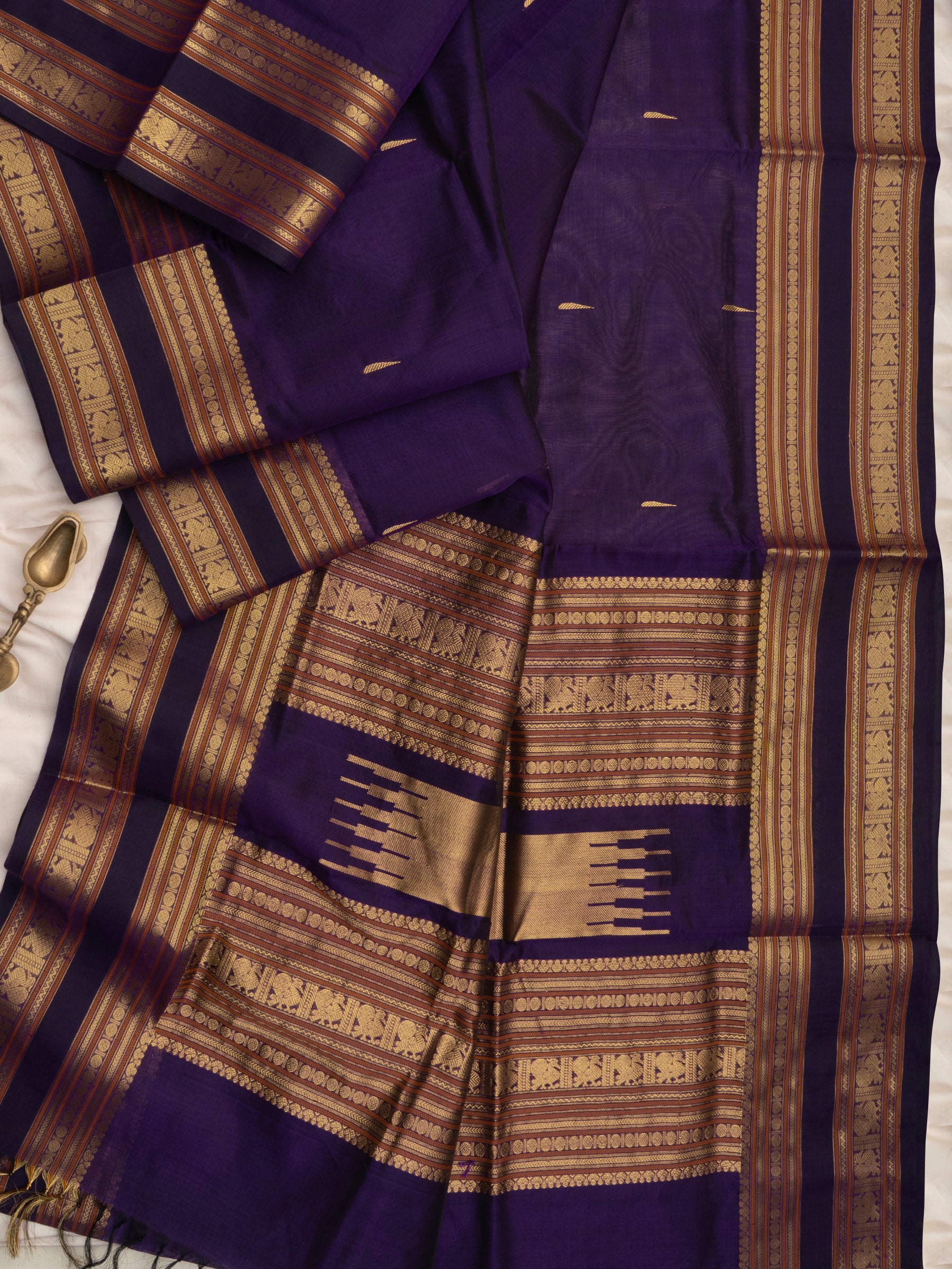 Deep purple rettapet border/ Silk Cotton Saree CLSA10187