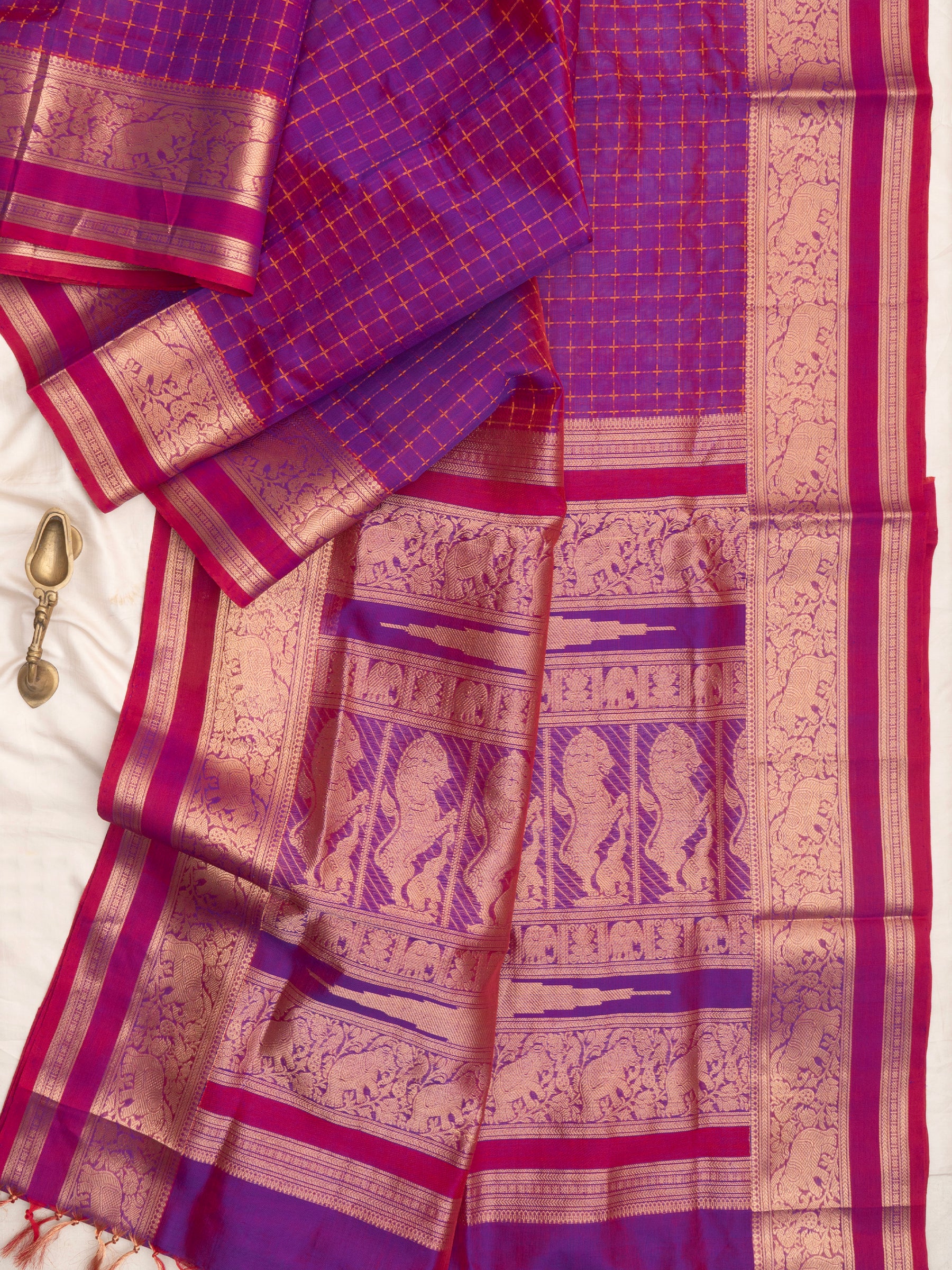 Krishnamegam shade plus butta / Silk Cotton Saree CLSA10213