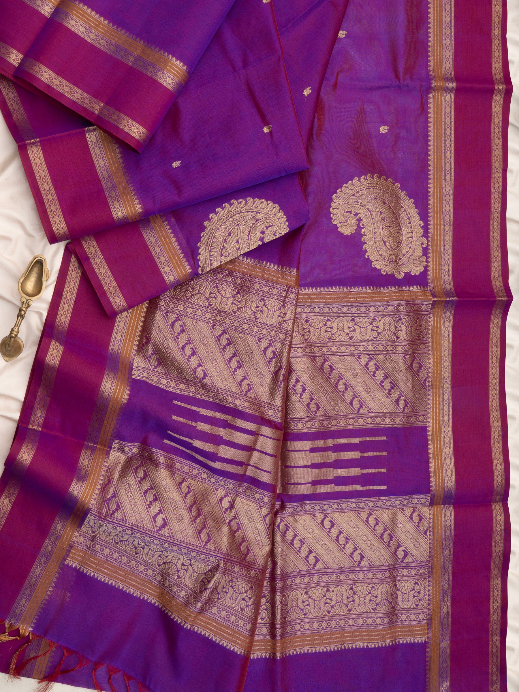 Vadamalli corner pallu butta / Silk Cotton Saree CLSA10223