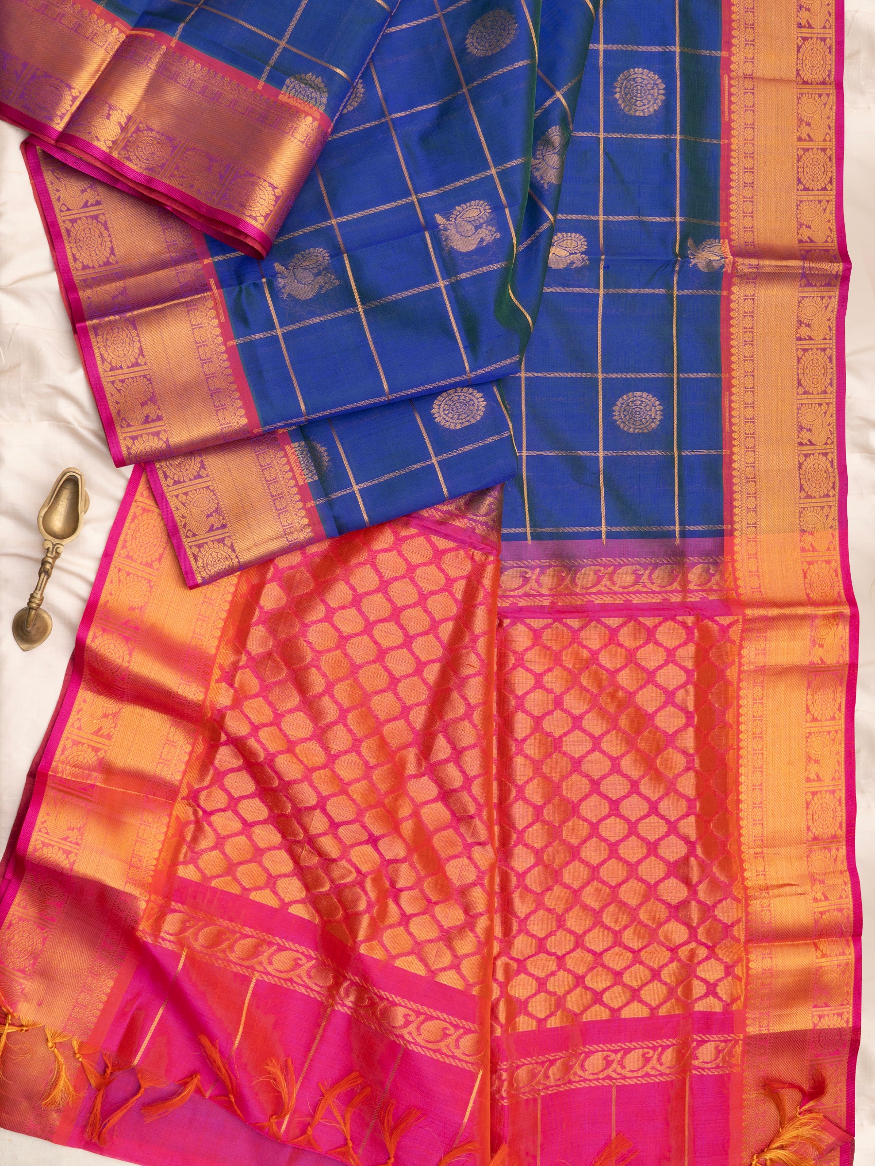Mayilkazhuthu kattam butta / Silk Cotton CLSA10421