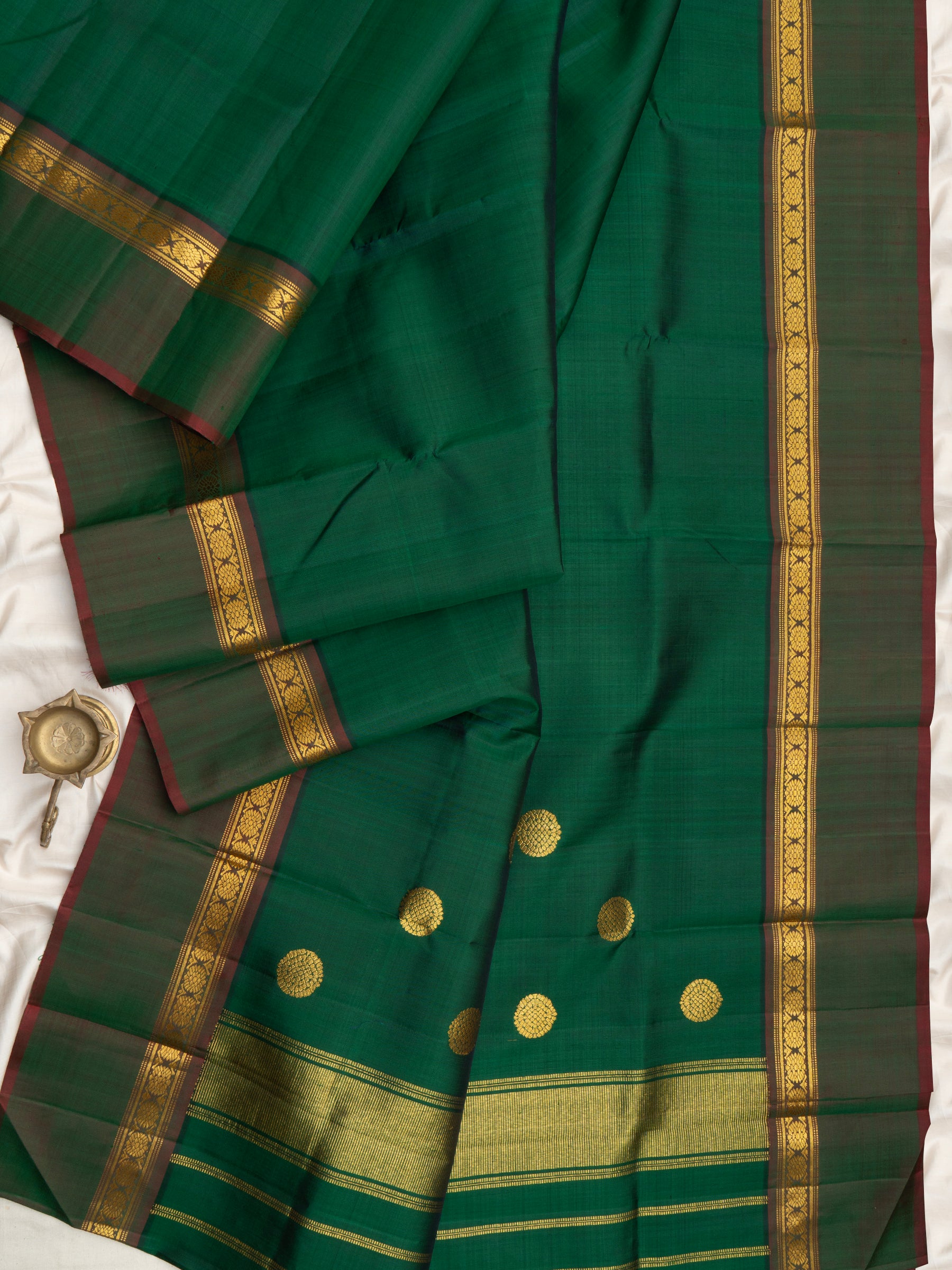 Emerald green kaal erangina border/ Arani Silk Saree CLSA10836