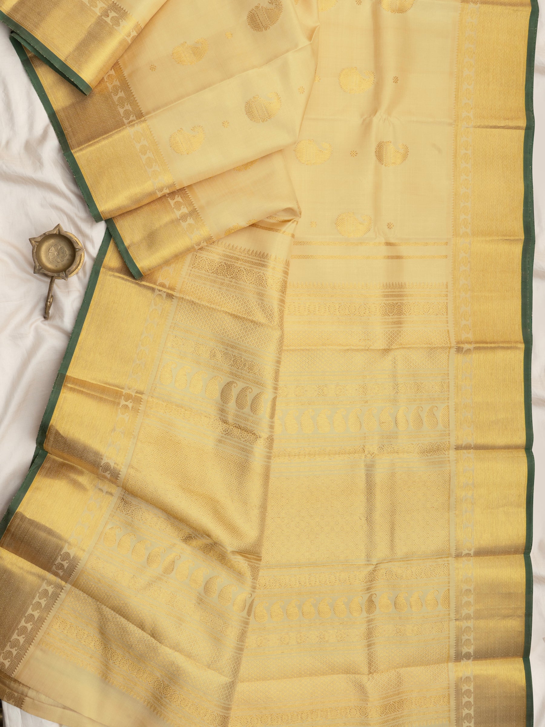 Off sandal manga butta /Arani Silk Saree CLSA10841