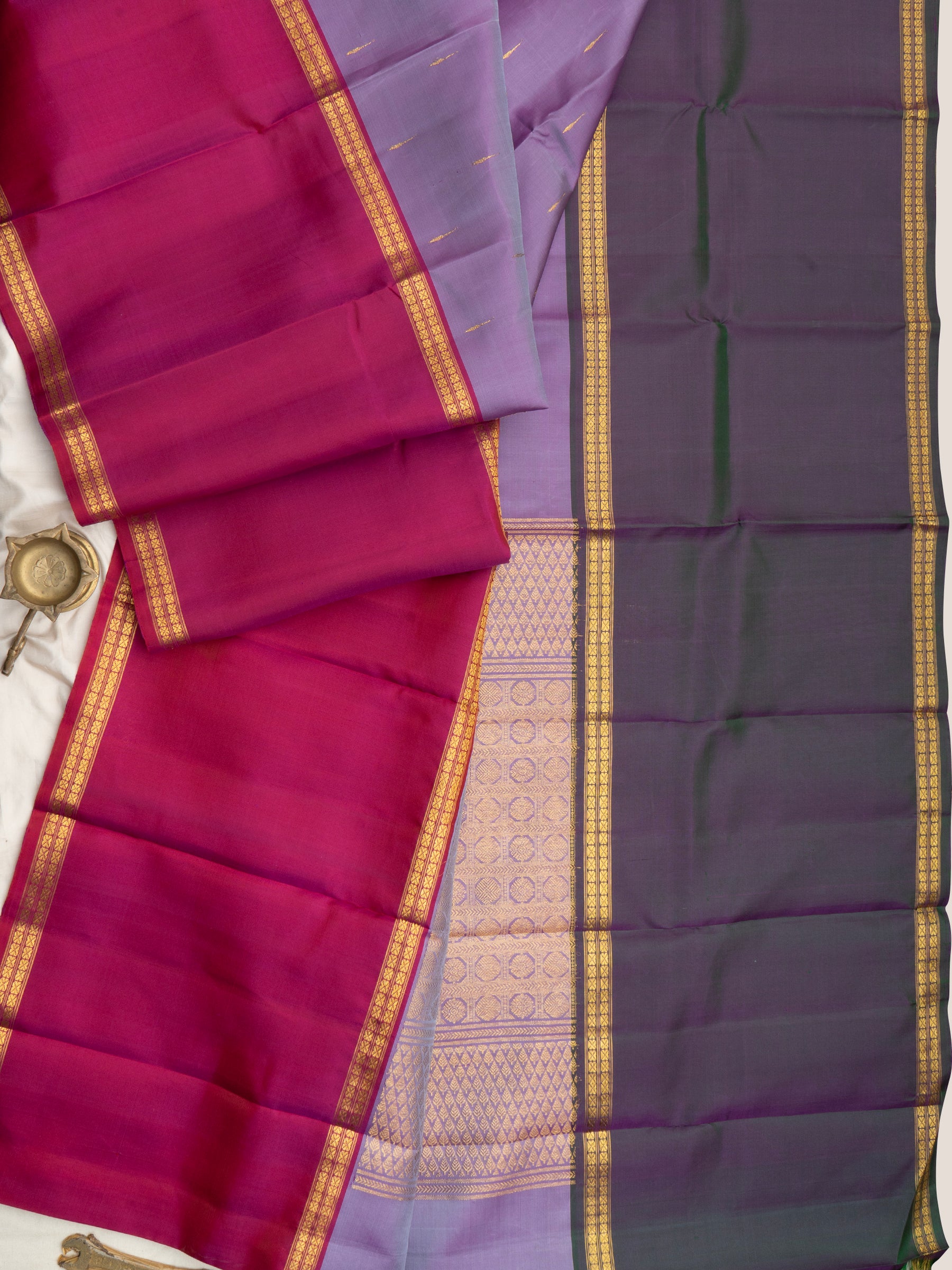 Lavender mubbagam ganga jamuna/ Arani Silk Saree CLSA10845