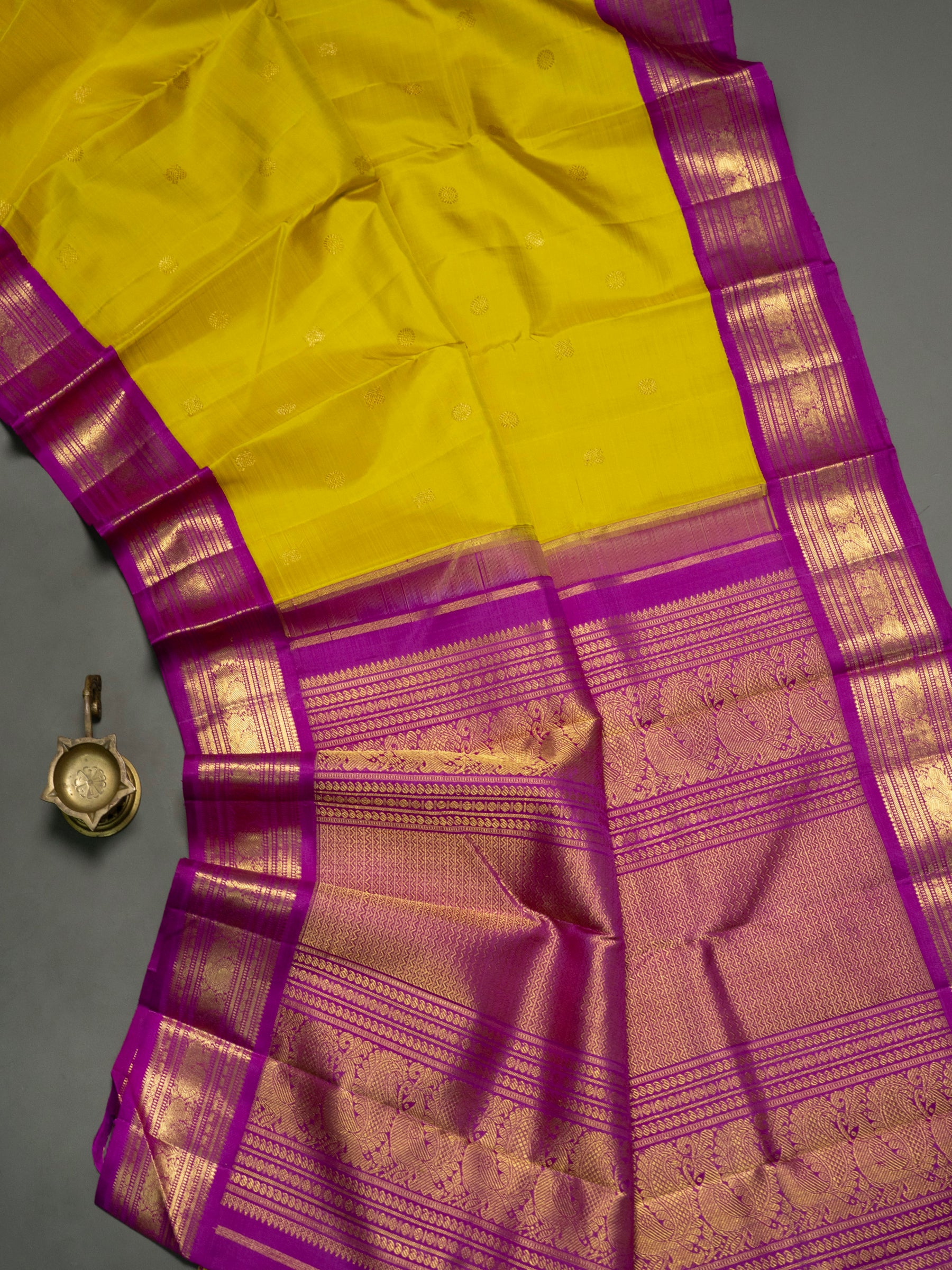 Sampanga colour korvai / Kanjipuram Silk Saree CLSA11450
