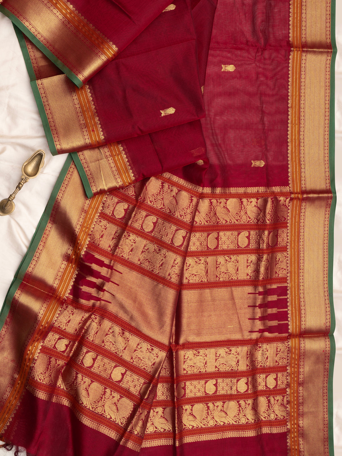 Red fish butta / Silk Cotton Saree CLSA11499