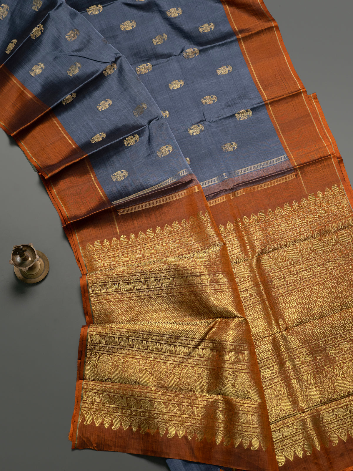 Grey irutalaipakshi Kanjipuram Silk Saree CLSA9993