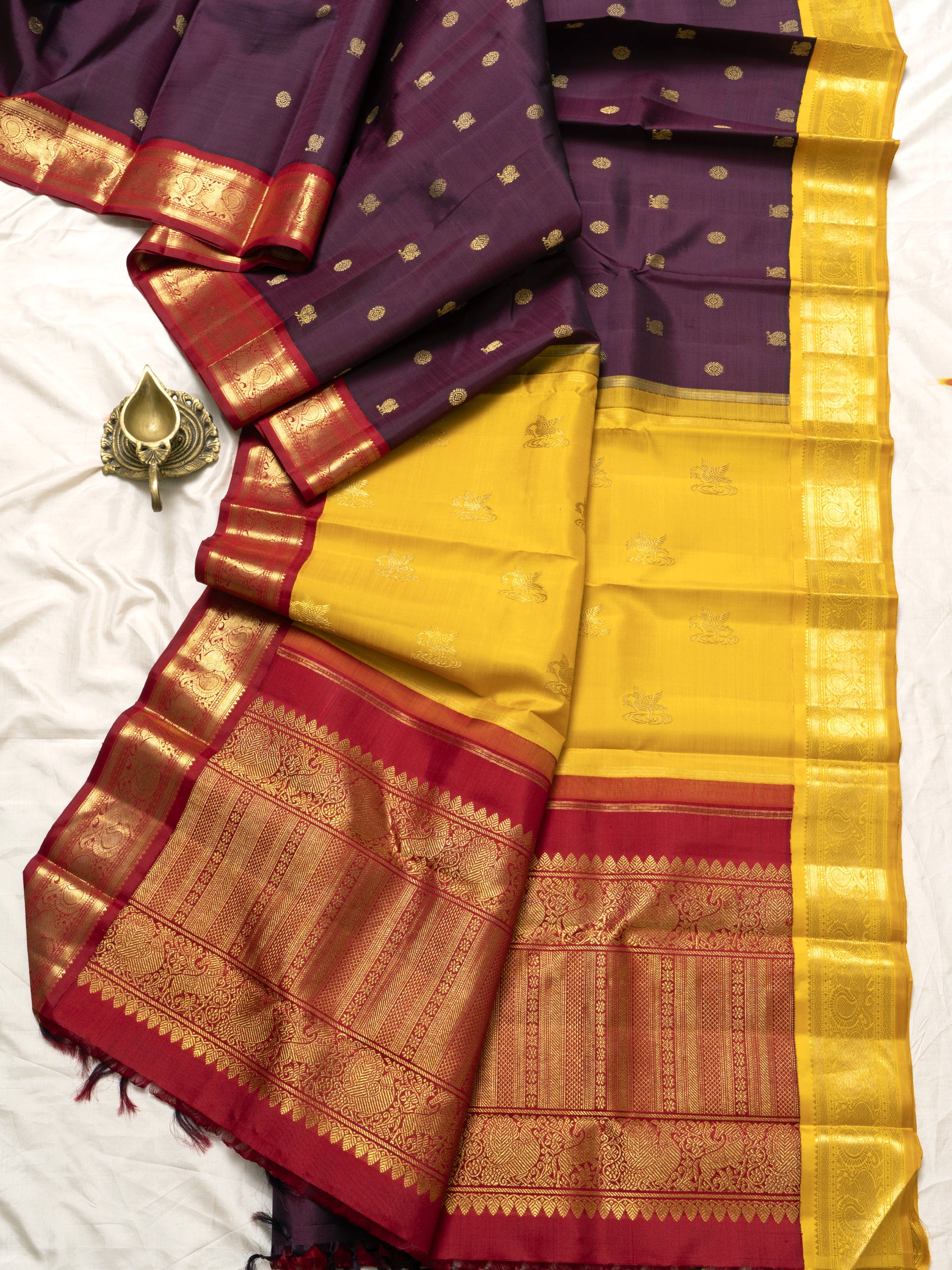 Vintage brown and red double color palla / Kanjipuram Silk Saree CLSA4869