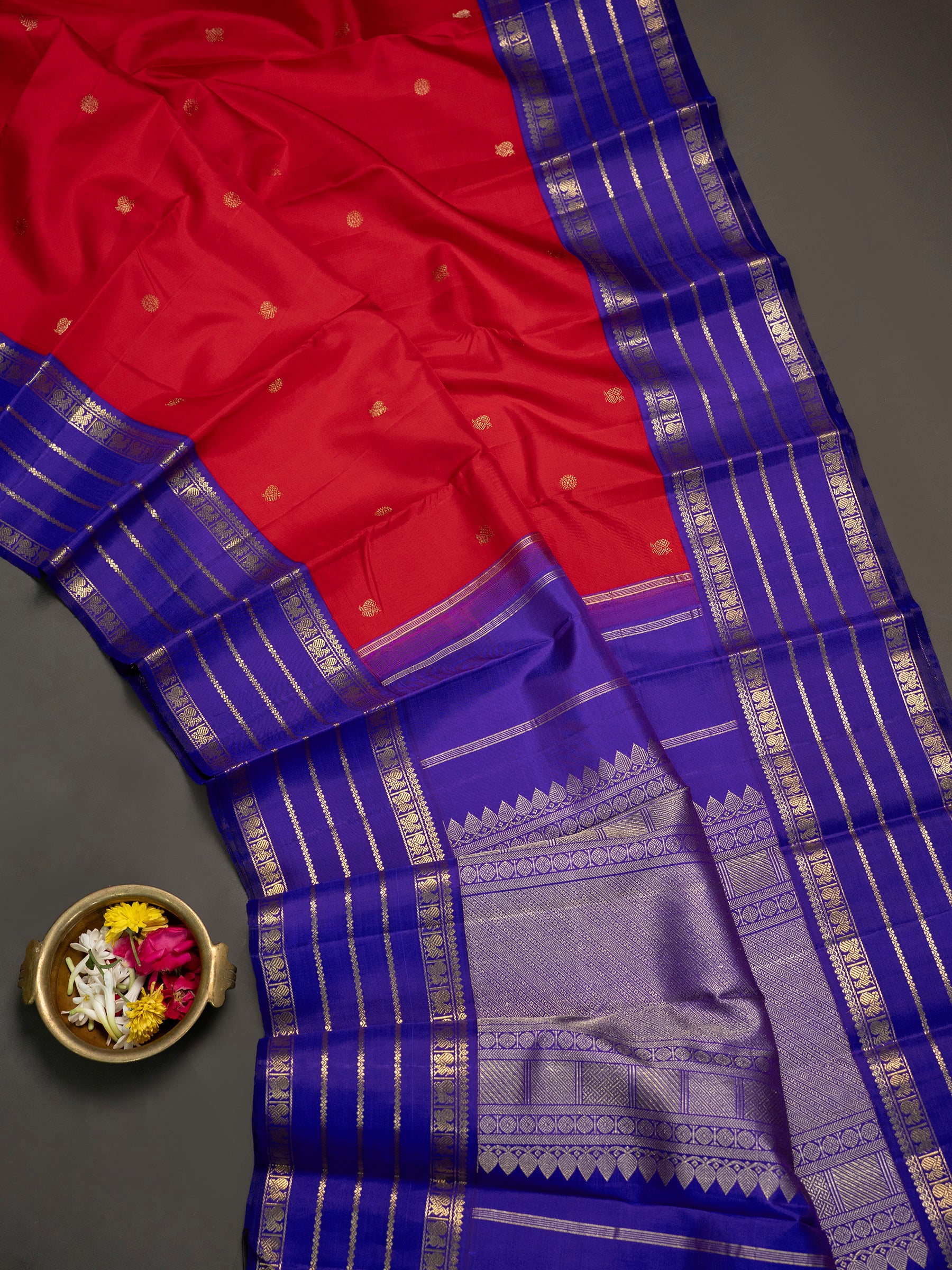 Red veldhari Korvai Kanjipuram Silk Saree CLSA5280