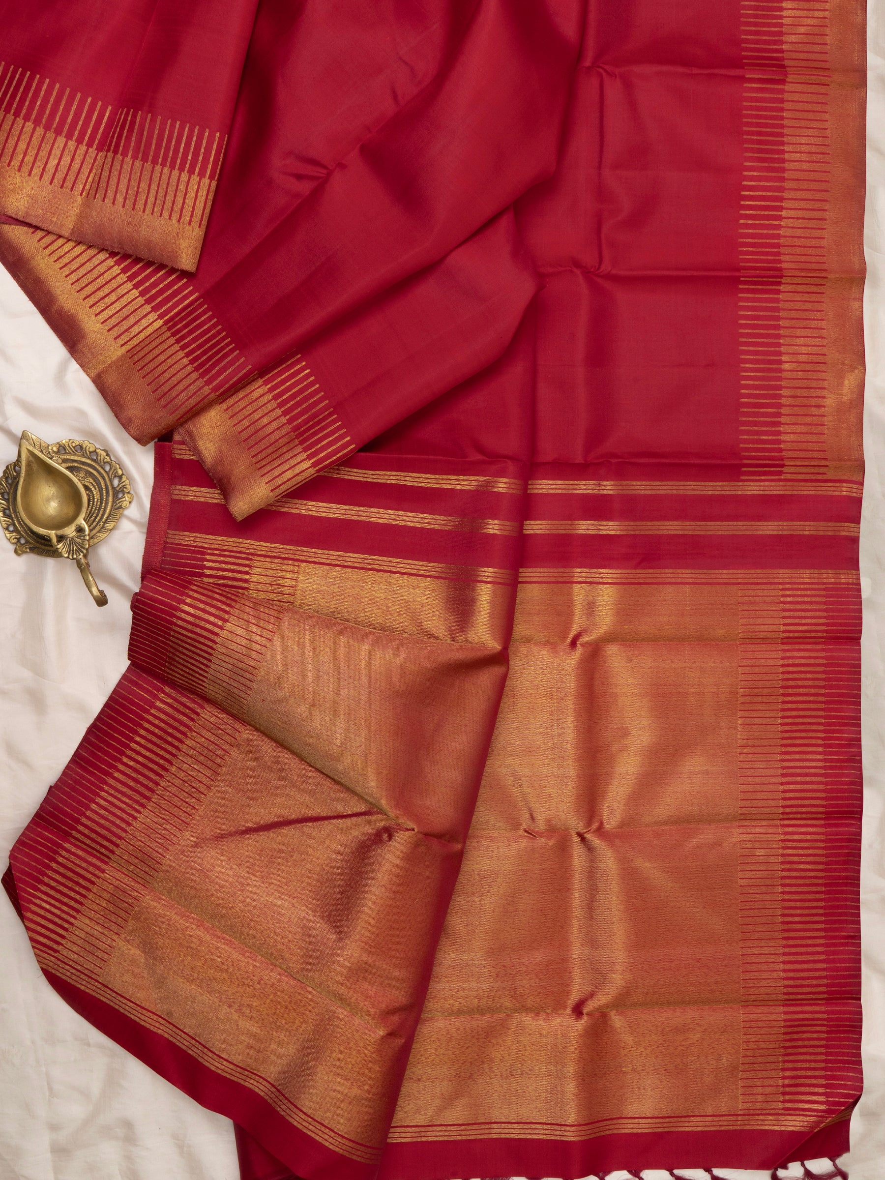 Araku seepureeku border / Kanjipuram silk Saree CLSA5335
