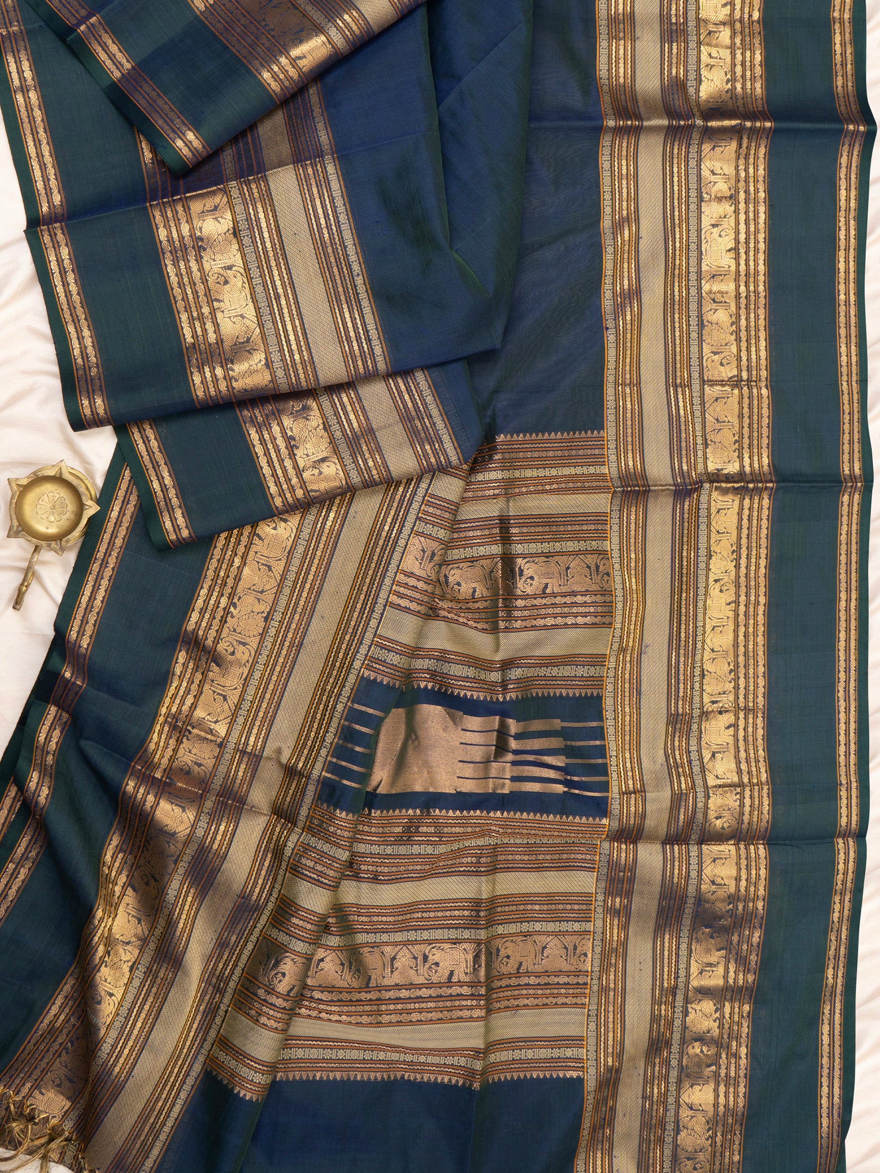 Peacock green long border/ Silk Cotton Saree CLSA7114