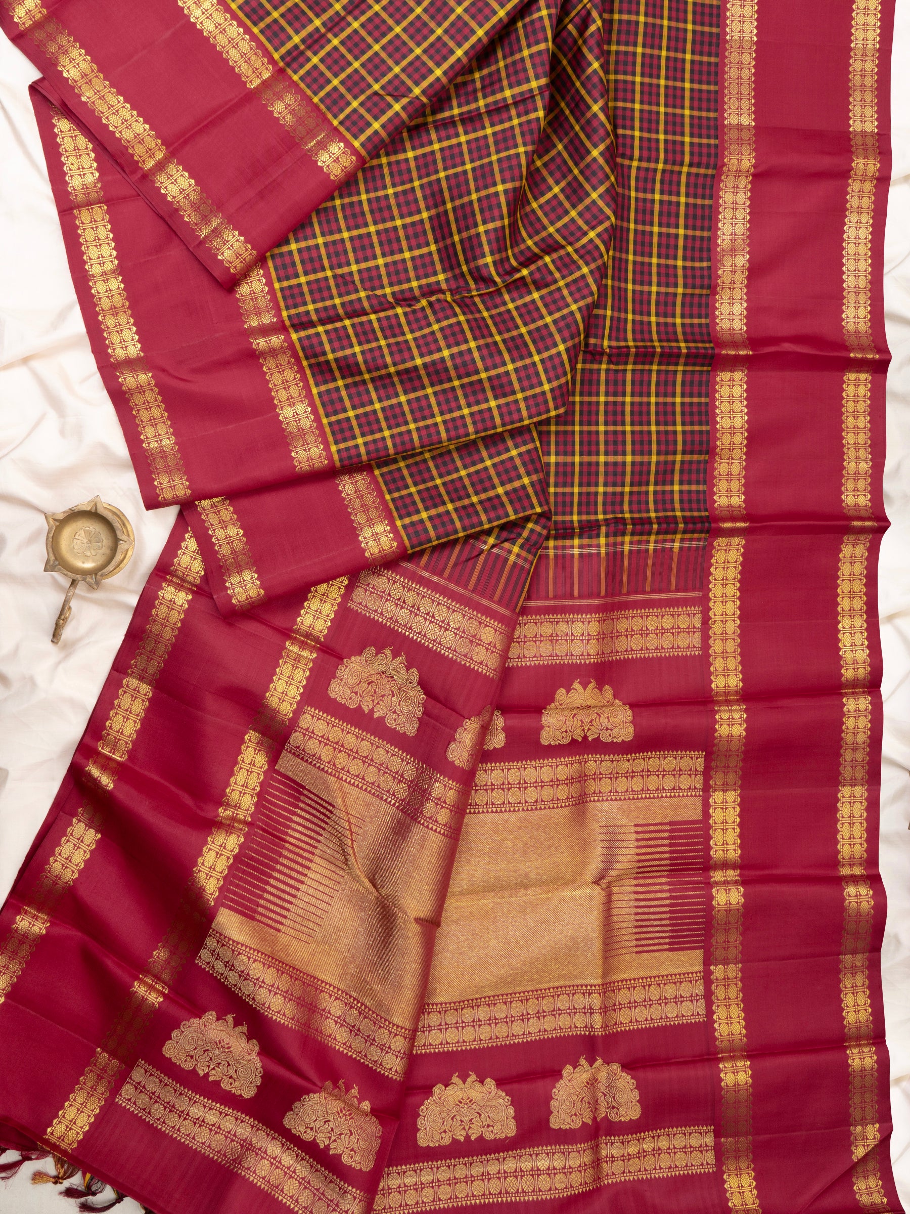 Vaijayanthi mala Kattam Korvai /Arani Silk Saree CLSA8032