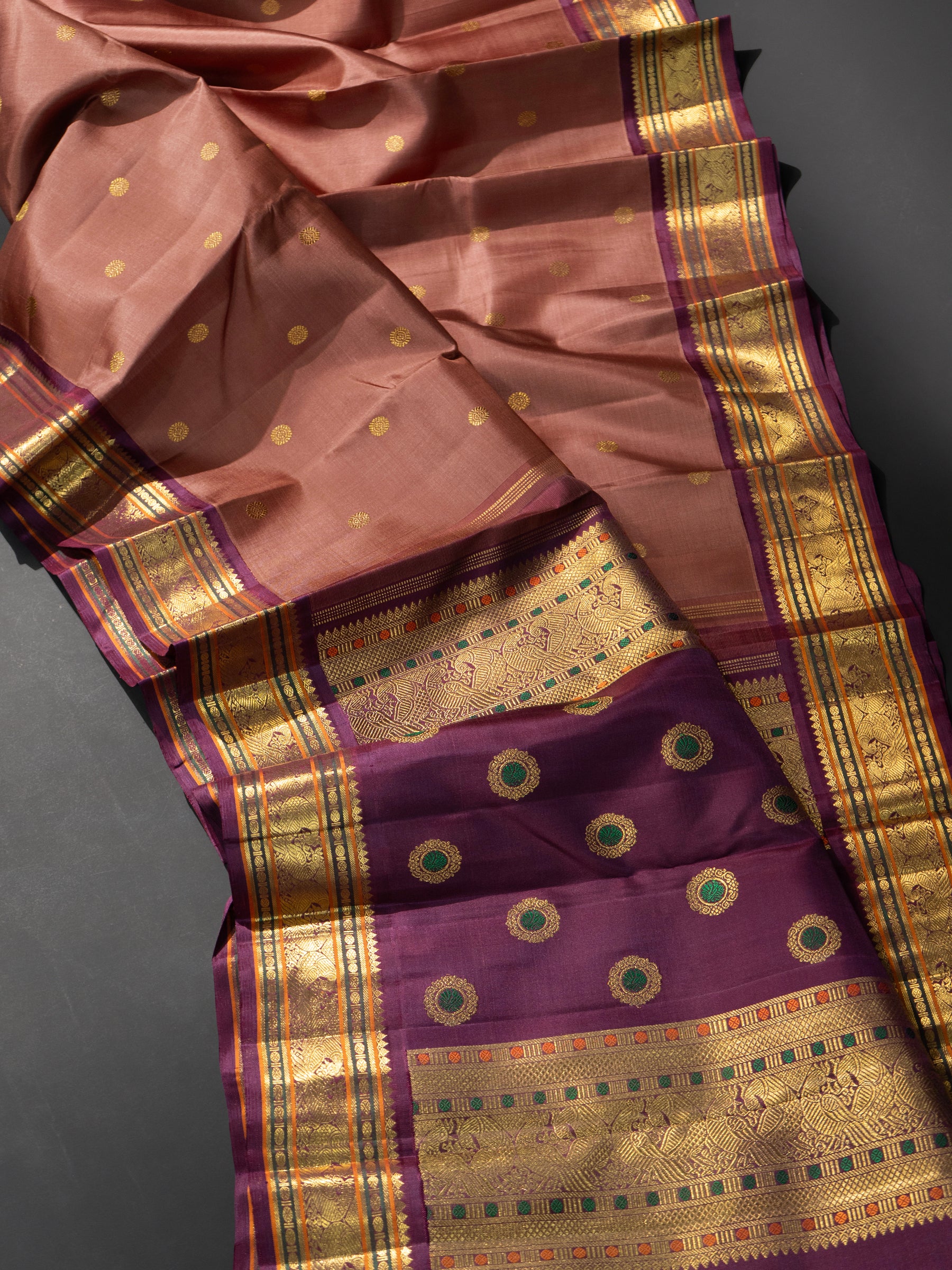 Geva and paaku kai korvai meenakari pallu / Kanjipuram Silk Saree CLSA8179