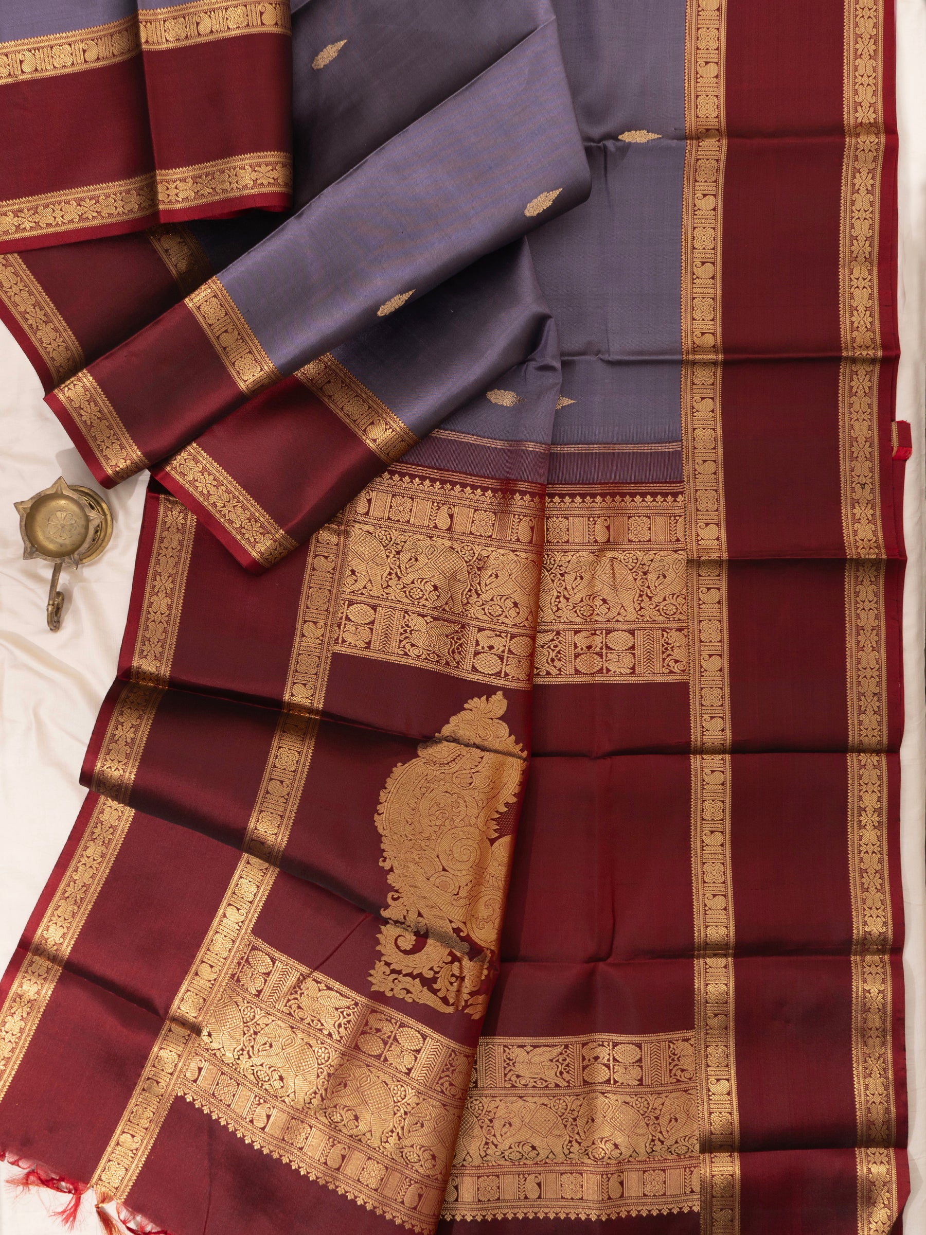 Grey and araku rettapet border/ Special Edition Silk CLSA8340