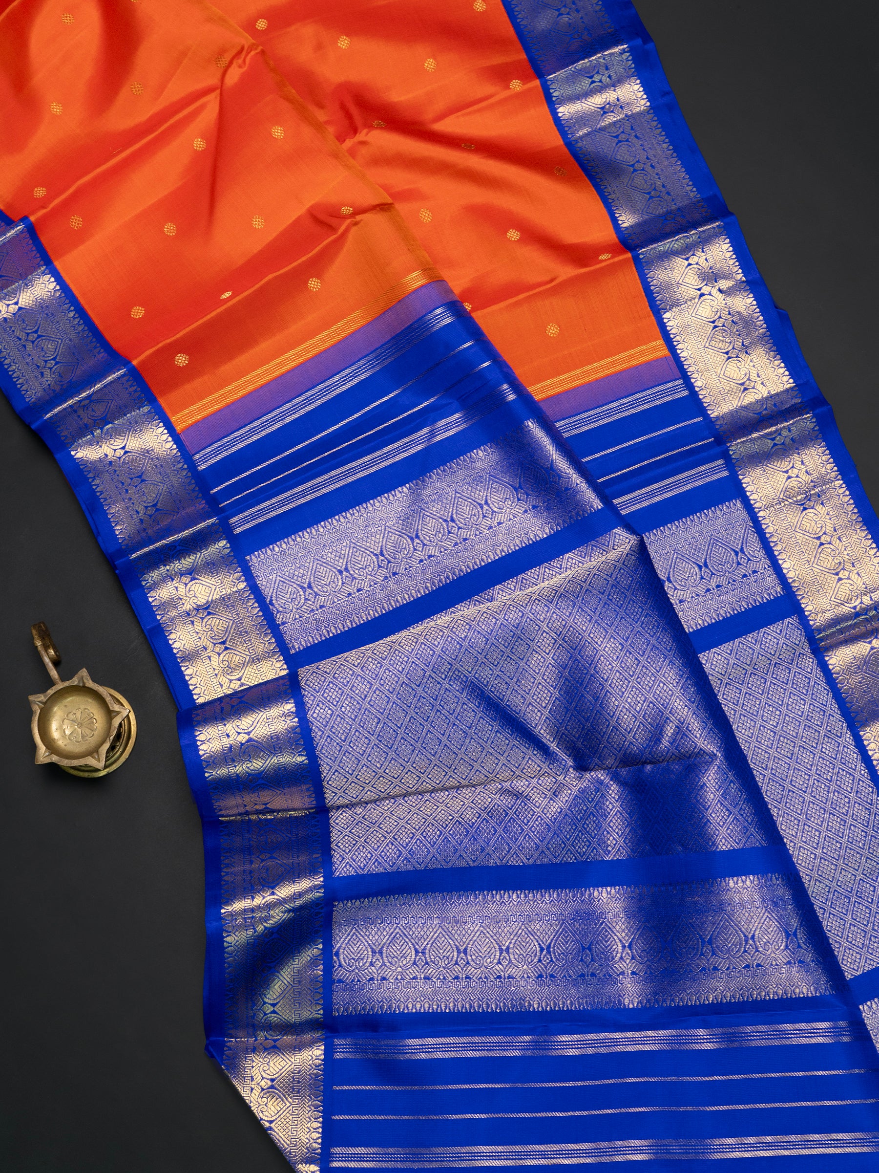 Orange and blue kai korvai/ Kanjipuram Saree CLSA8438