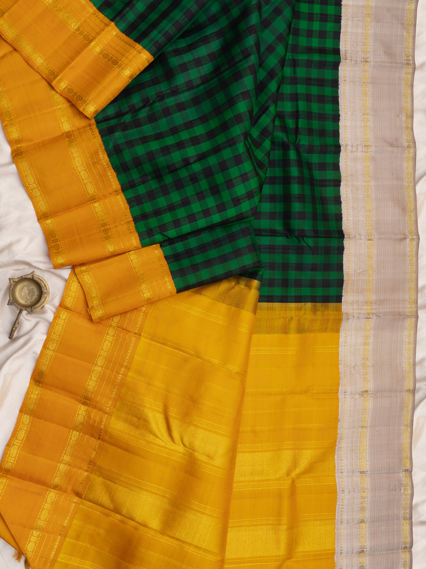 Vintage green and black kattam - Ganga jamuna border korvai / Arani Silk Saree CLSA8768