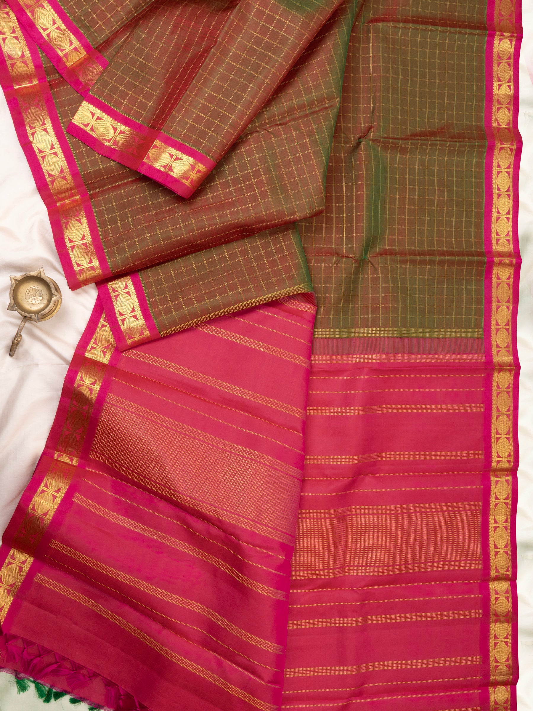 Manthulir / Arani Silk Saree CLSA8919