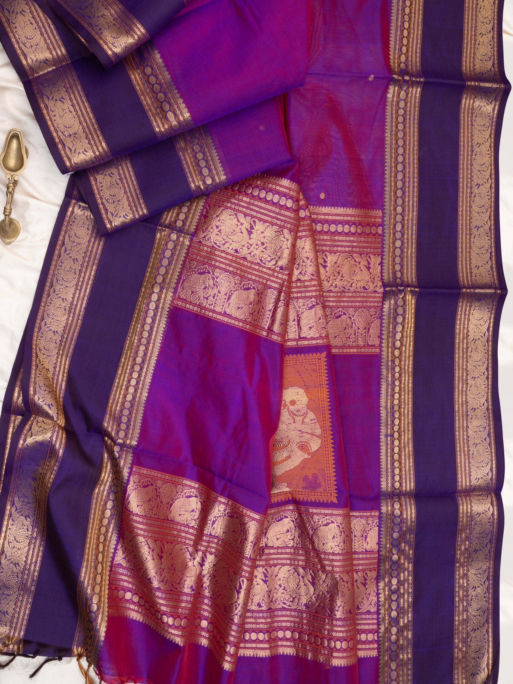 Purple unique pallu/ Silk Cotton Saree CLSA9565