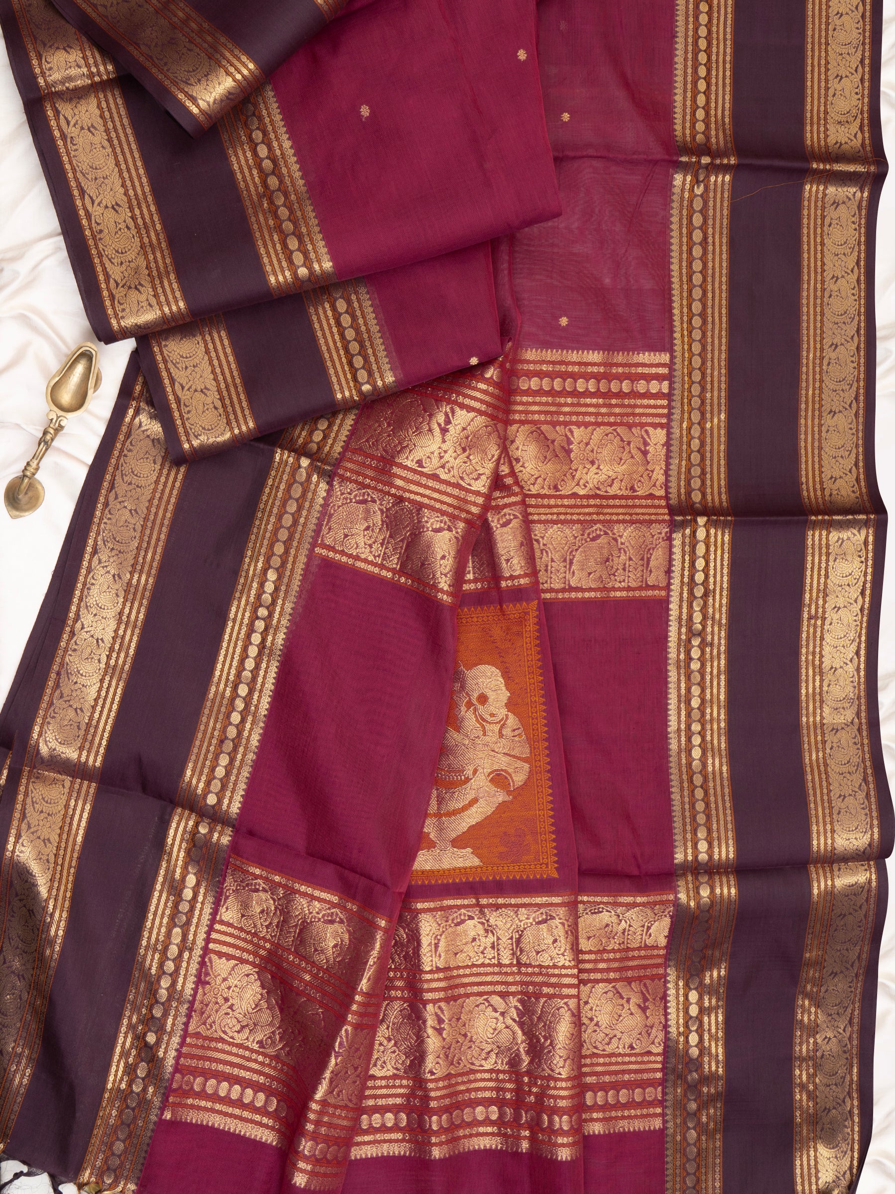 Deep marron unique pallu / Silk Cotton Saree CLSA9584