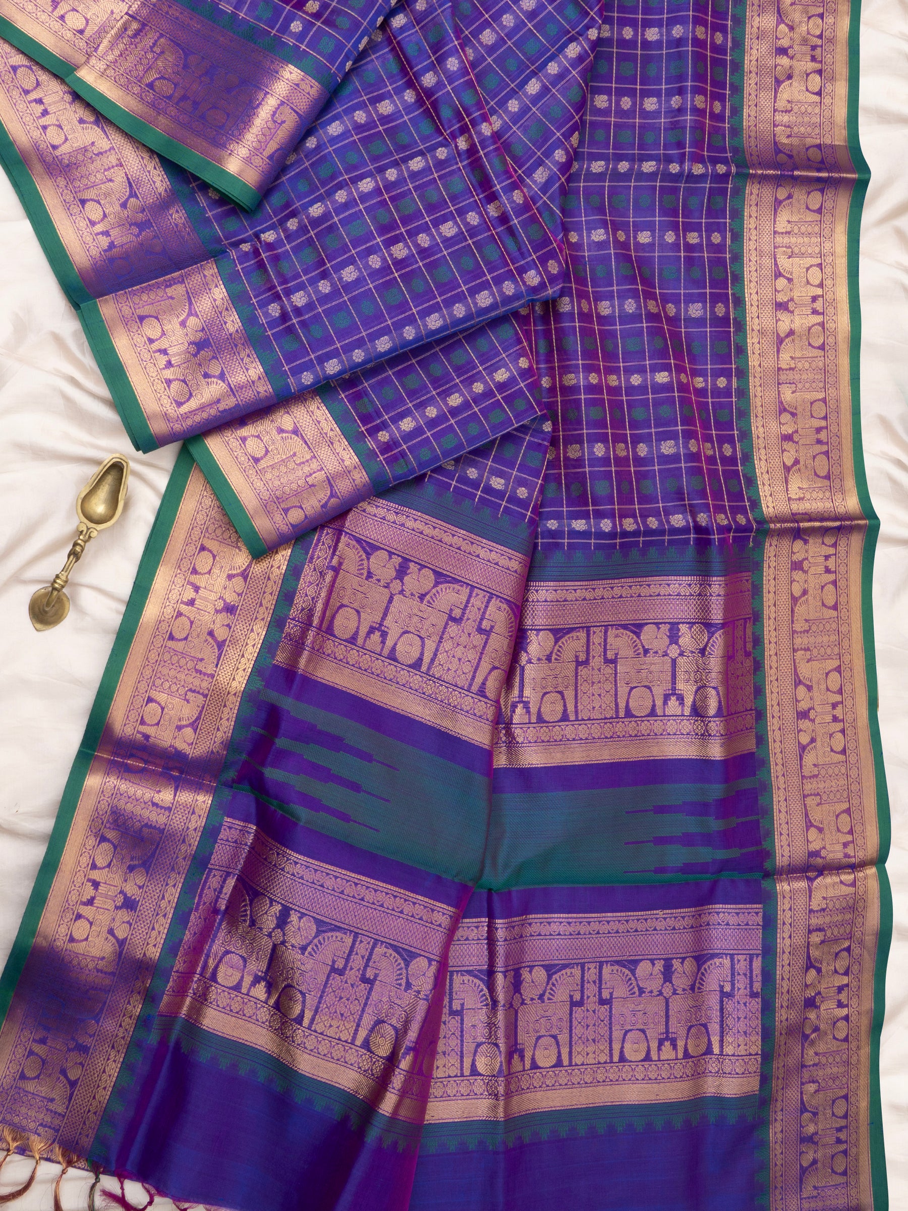 Purple lakshambutta/ Silk Cotton Saree CLSA9725
