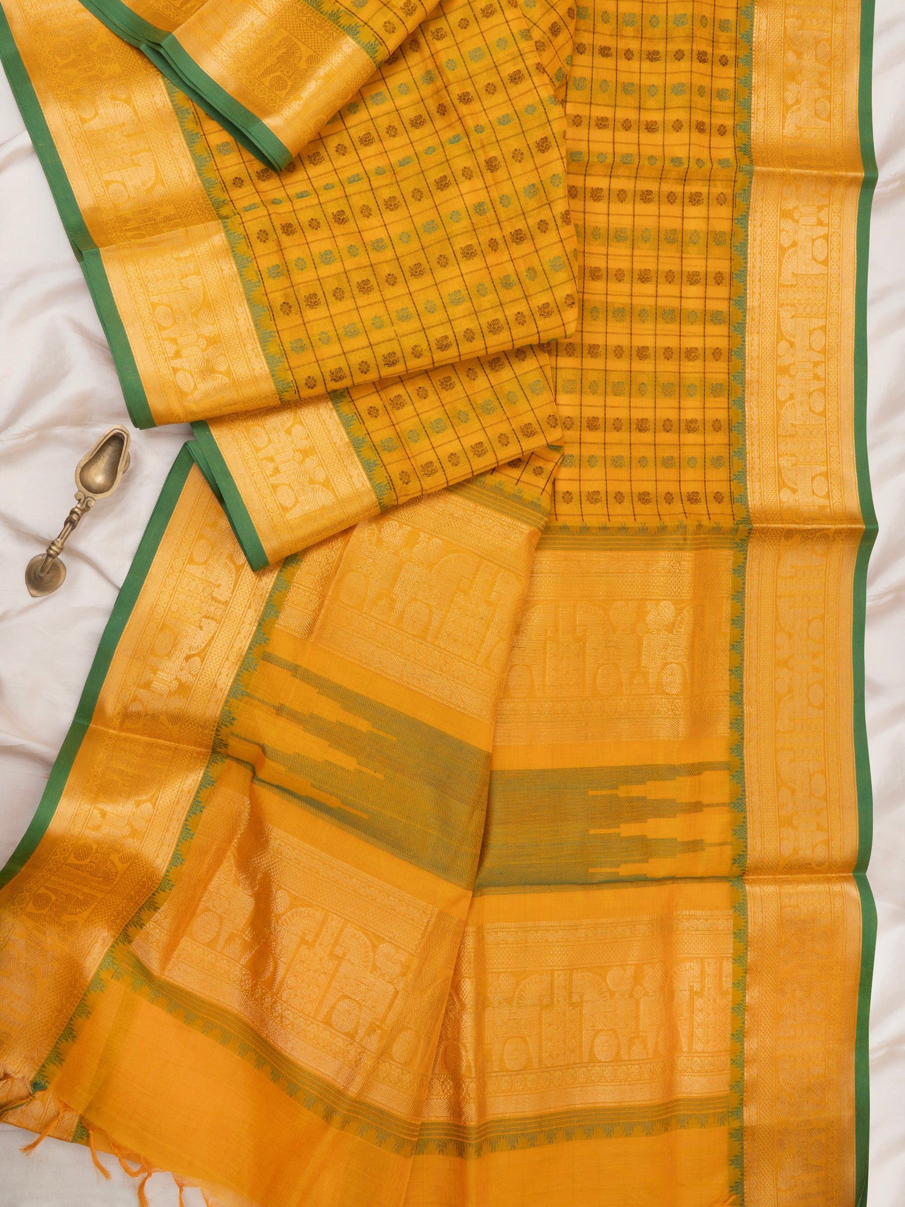 Yellow kattam butta / Silk Cotton Saree CLSA9728