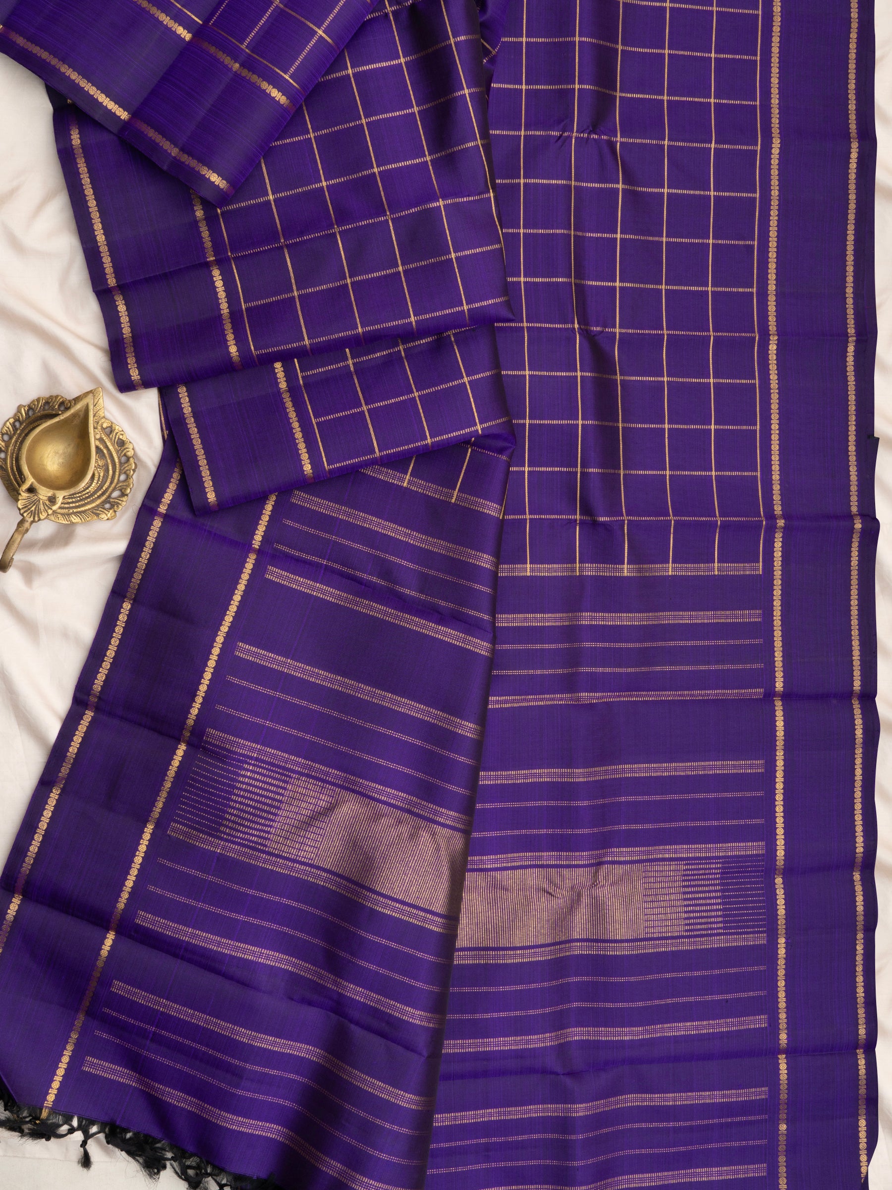 Deep purple kattam rettapet border/ Kanjipuram Silk Saree CLSA9784