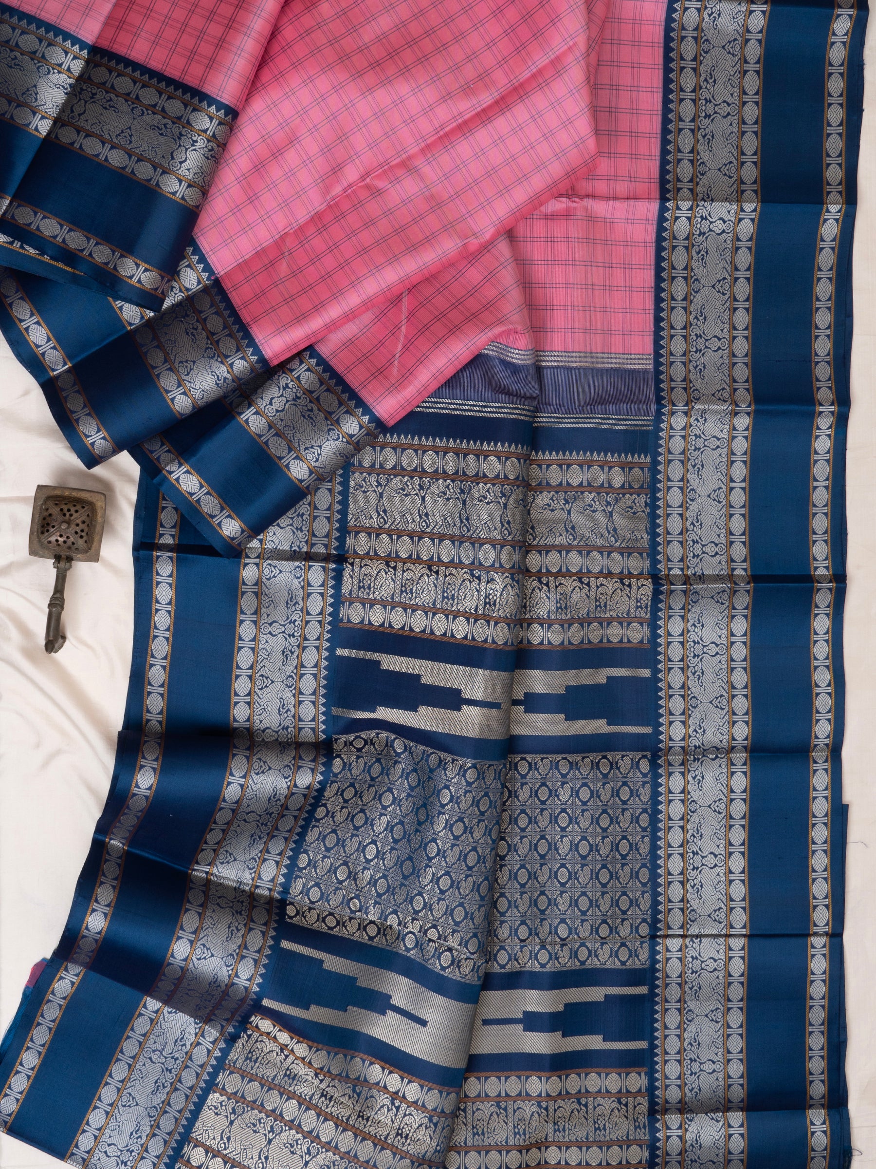 Pink and teal blue kattam thread work/ Special Edition Silk CLSA9847
