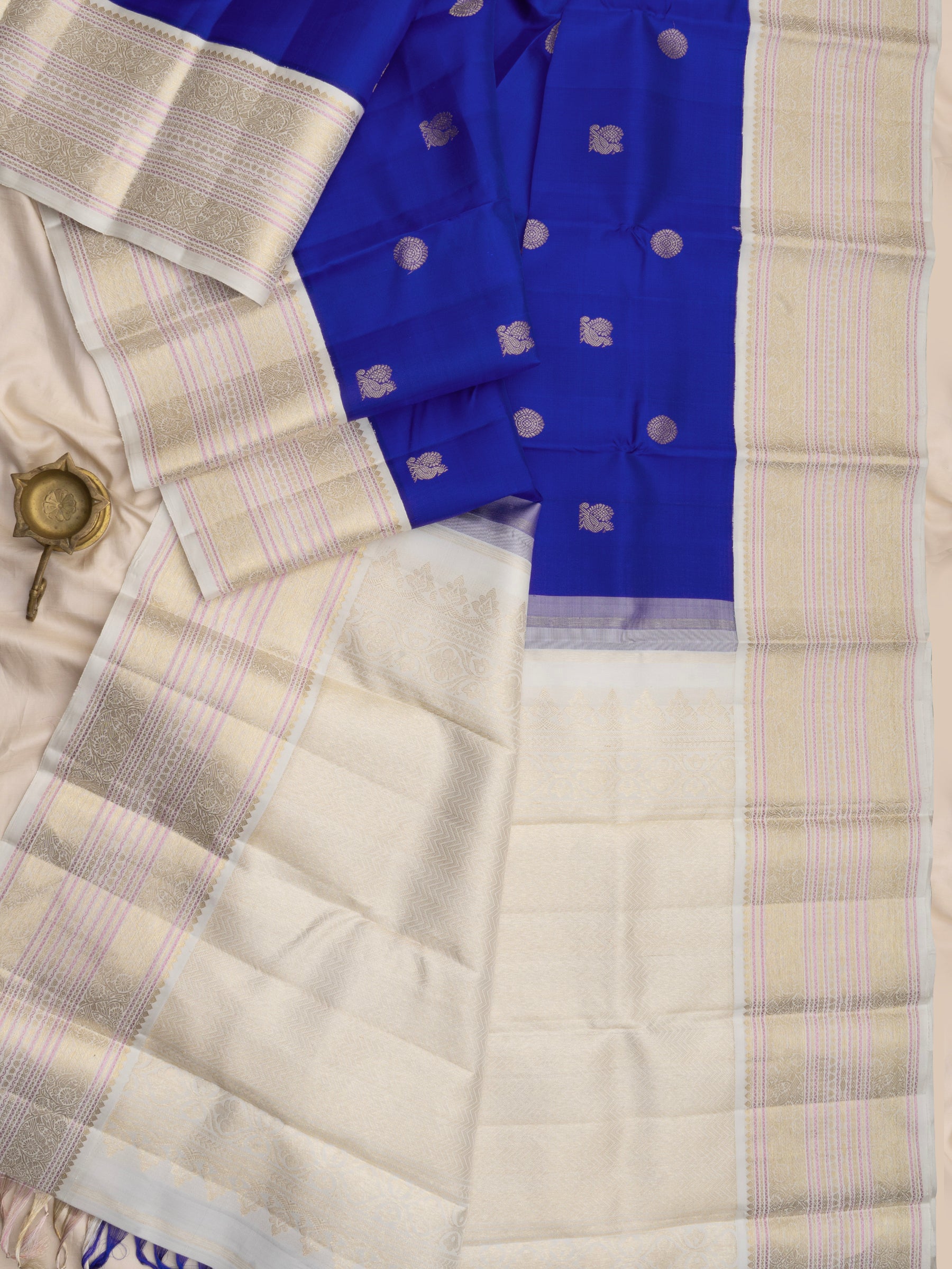 Royal blue and creme long border/ Arani Silk Saree CLSA9877