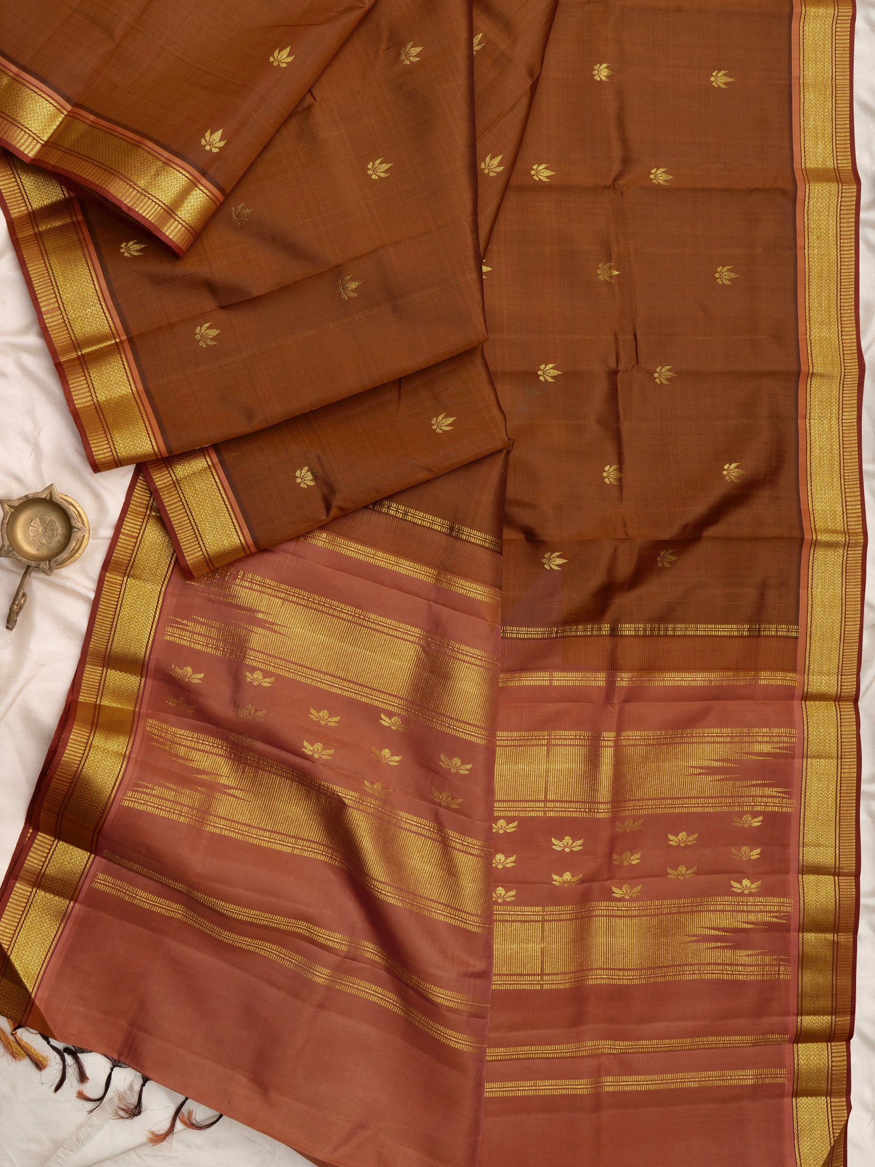 Chocolate brown Lotus butta / Arani Silk CLSA9934