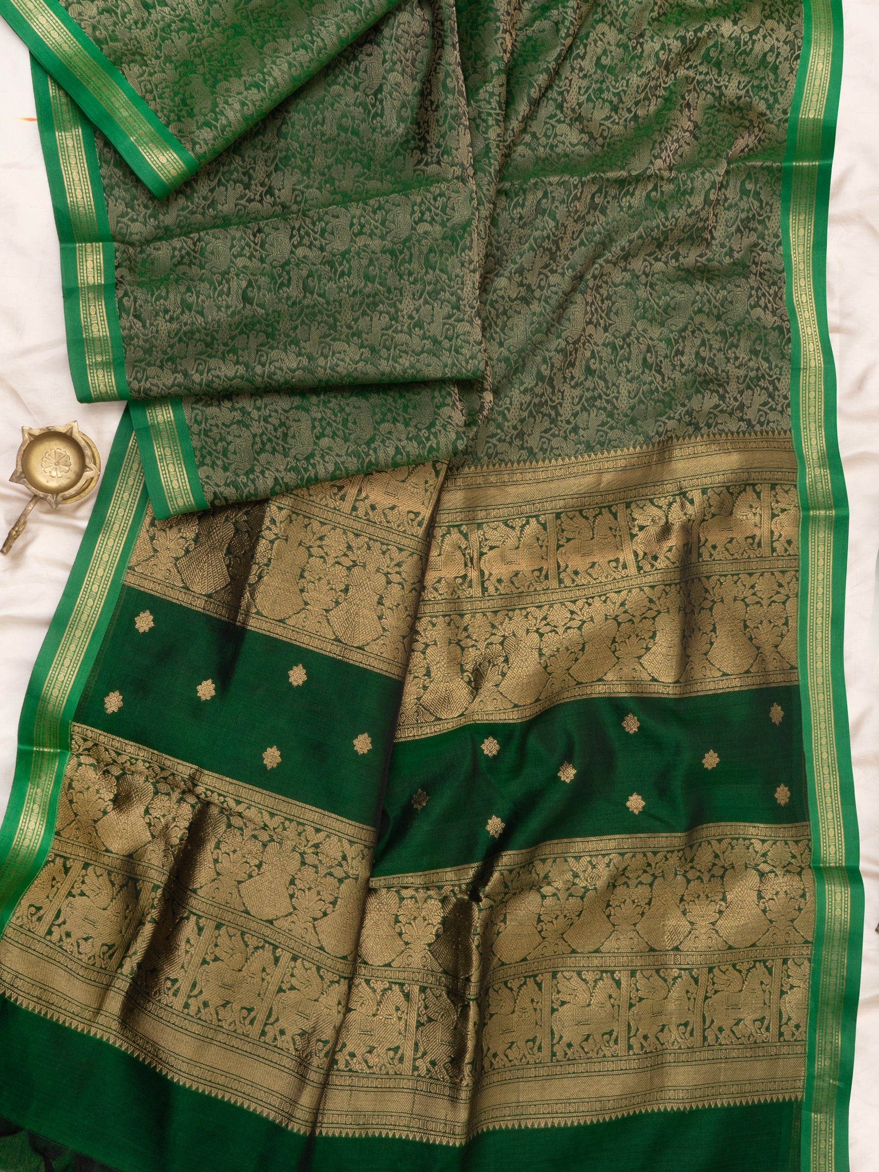 Green vanasingaram small border/ Silk Cotton Saree CLSA6656